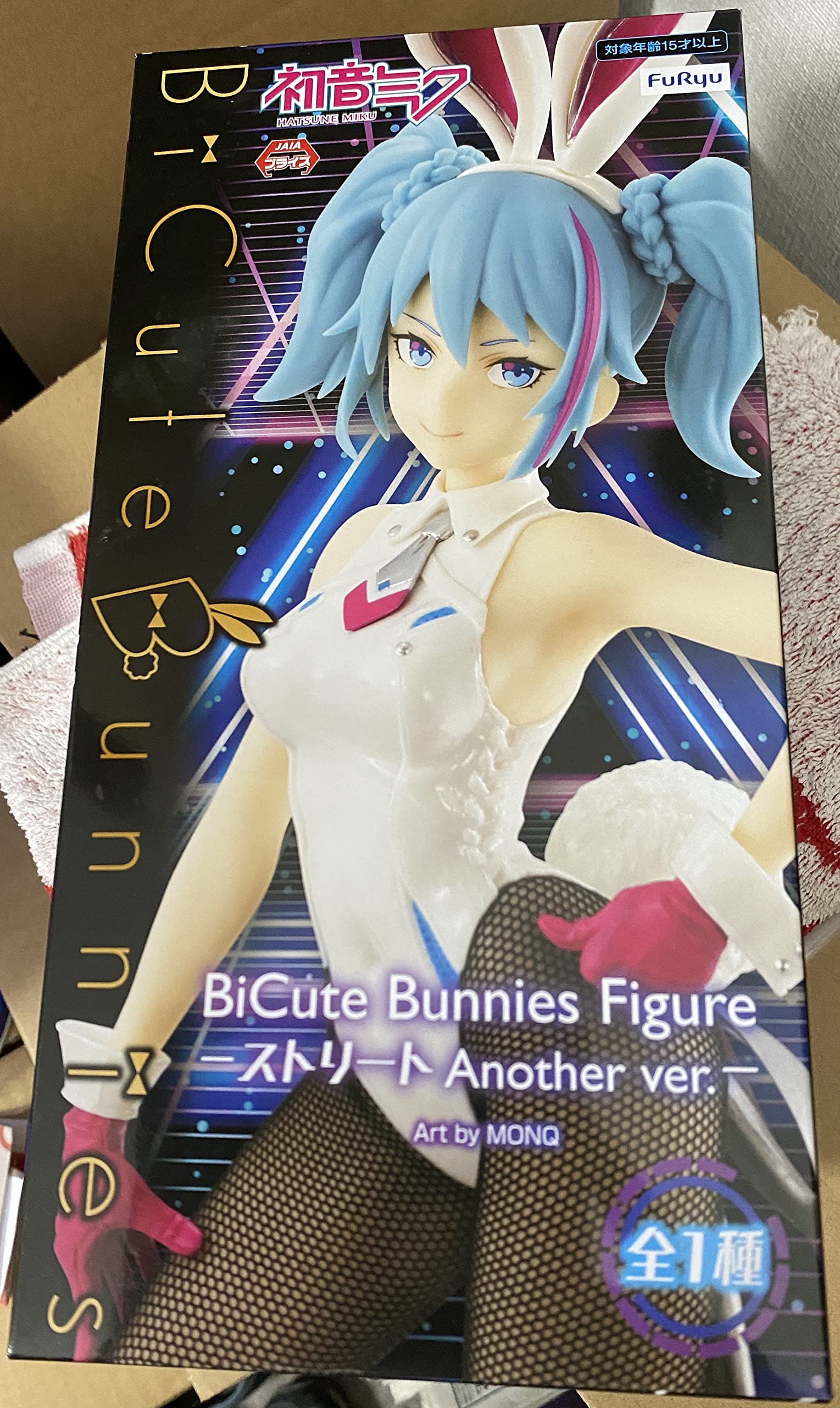 Amazon.com: フリュー Hatsune Miku BiCute Bunnies Figure - Street