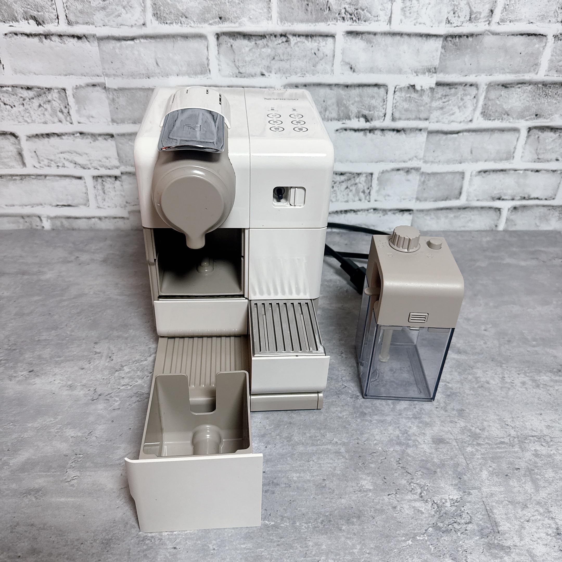 Amazon.co.jp: ネスプレッソ ラティシマ・タッチ プラス F521WH