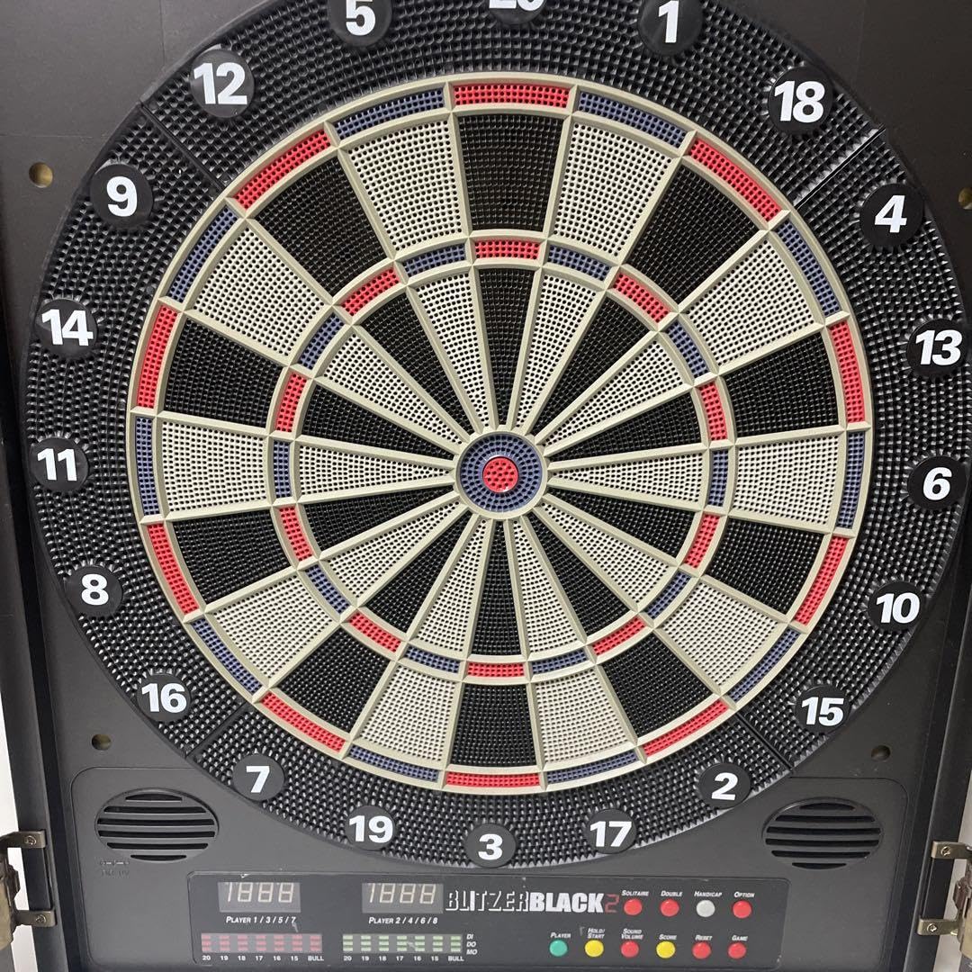 Amazon.co.jp: BLITZER electronic dart Black2ダーツボード : おもちゃ