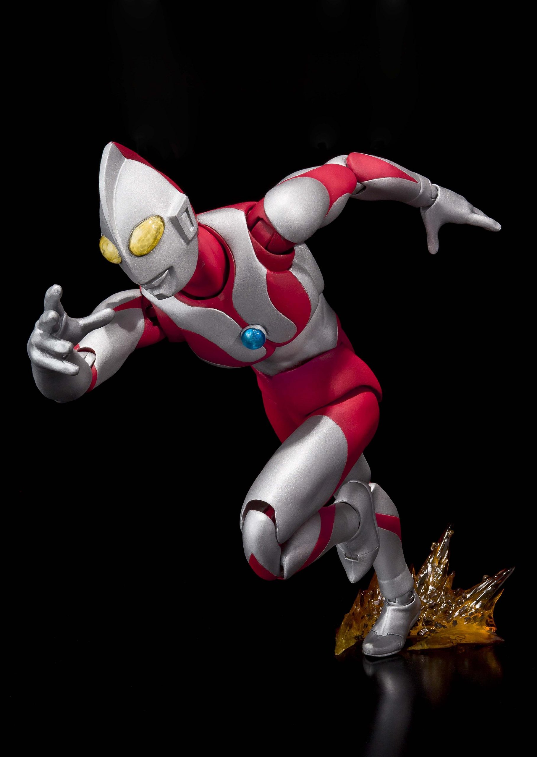 Amazon.co.jp: TAMASHII NATIONS ULTRA-ACT ウルトラマン : ホビー