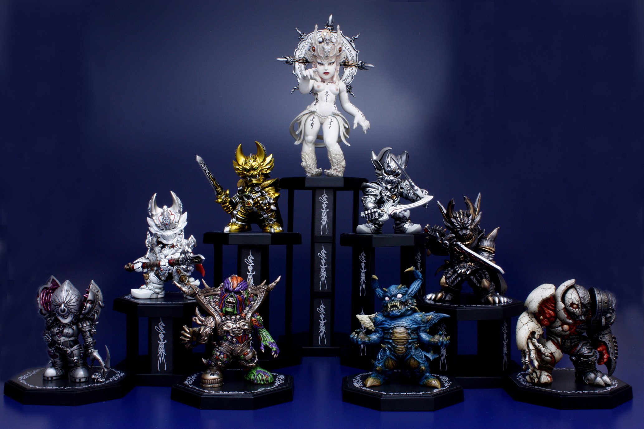 Amazon | 牙狼デフォルメ魔戒コレクション 白夜騎士ダン (PVC塗装済