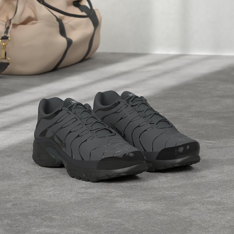 Amazon | ナイキ エアマックス プラス SE TN1 Tuned メンズ スニーカー