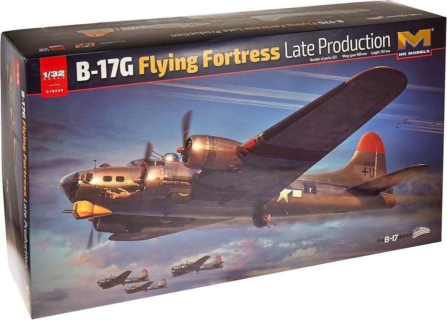 Amazon.com: HKモデル 1/32 アメリカ空軍 B-17G フライングフォート