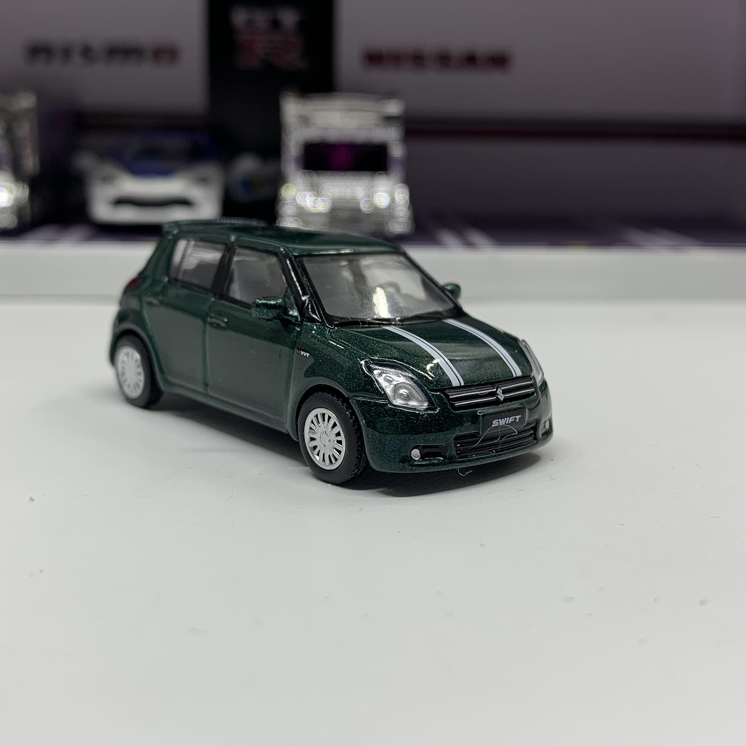 Amazon.co.jp: 拓意 ミニカー 1/64 Suzuki スズキ スイフト (ダーク