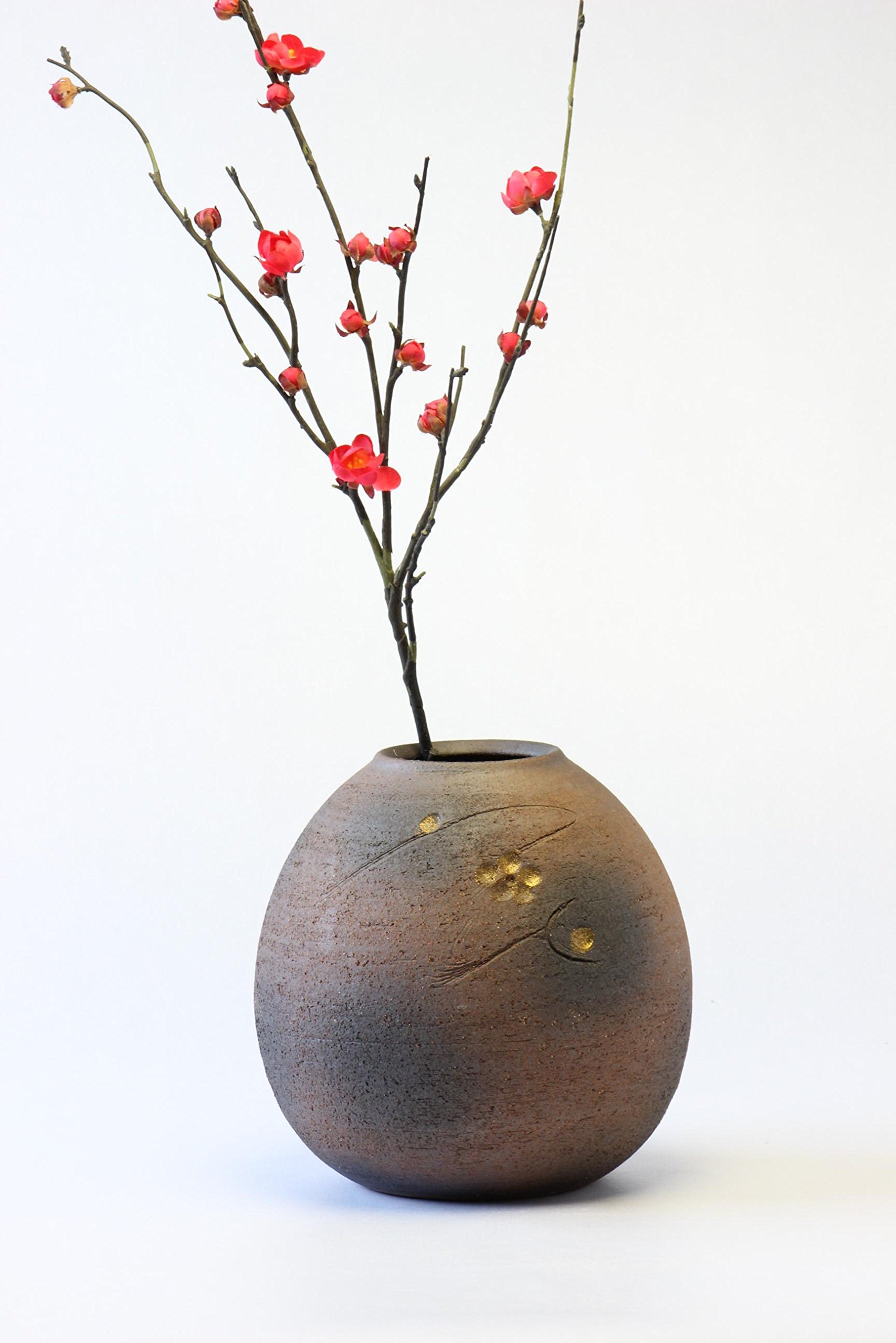 Amazon.co.jp: 陶里 『信楽焼』 火色花紋花瓶 6.5号 J339 : Home & Kitchen