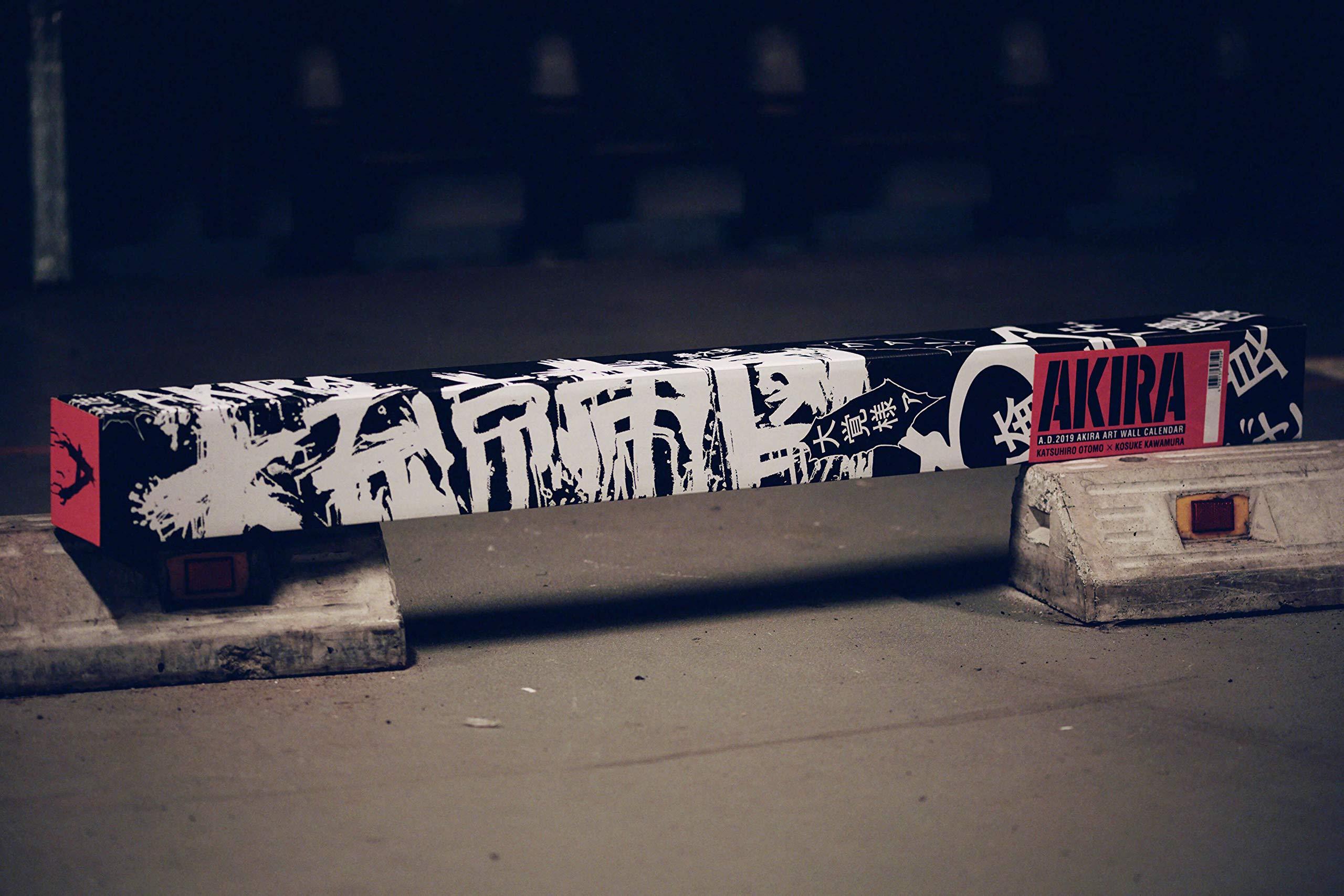 Amazon.co.jp: AKIRA/A.D. 2019 AKIRA ART WALL CALENDAR Manga Akira