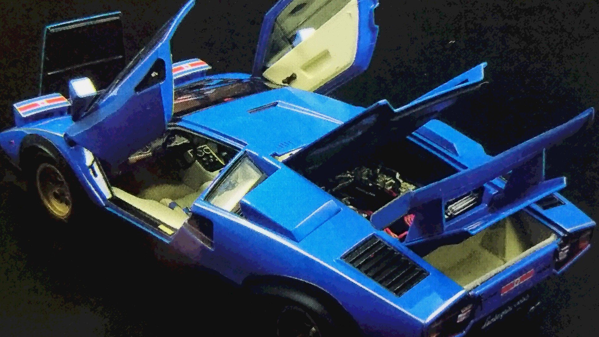 Amazon | 京商 1/18 ランボルギーニ カウンタック LP500S WW ブルー