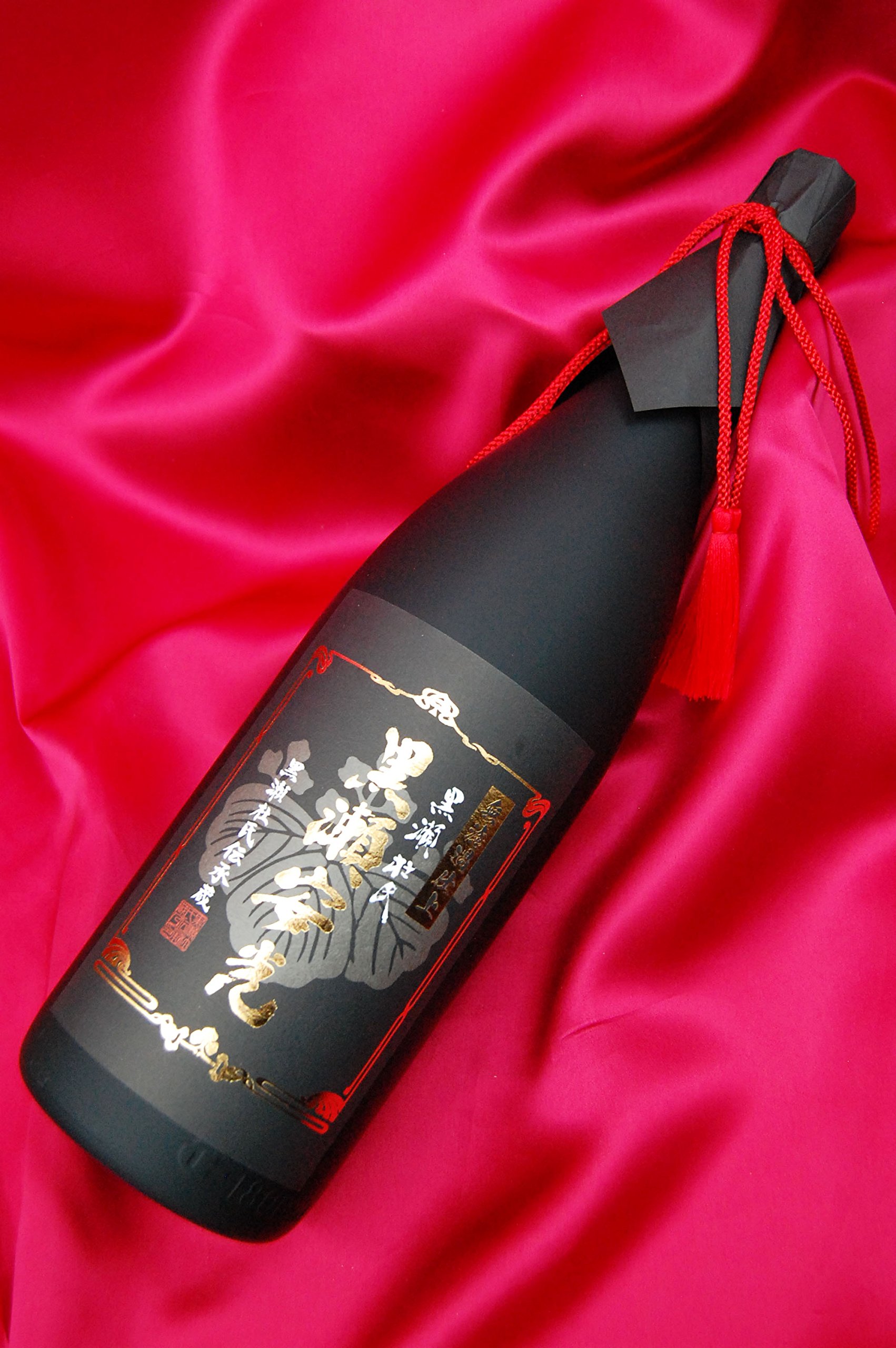 Amazon.co.jp: 芋焼酎 黒瀬安光 1800ml : 食品・飲料・お酒