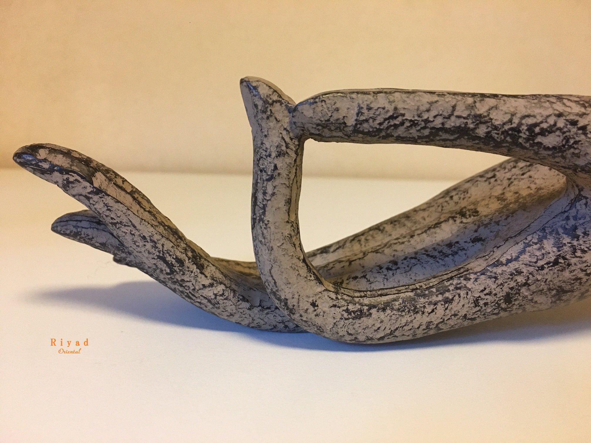 Amazon｜オリエンタルオブジェ【 Buddha Hand 】仏像の手 ディスプレイ