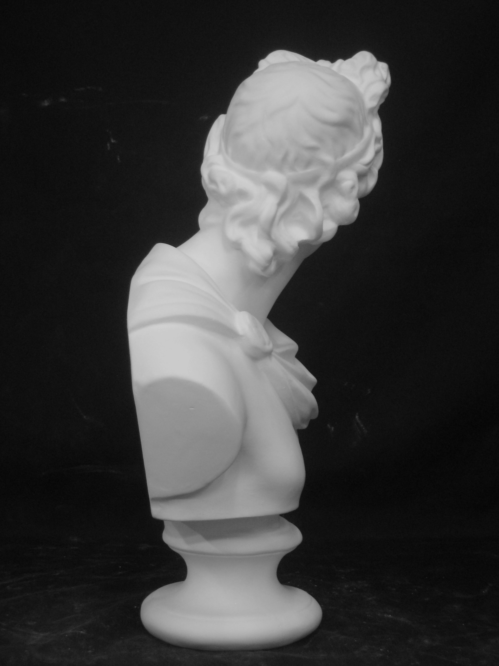 Amazon.co.jp: 石膏像 A－349 アポロ胸像（中） H．35．5cm