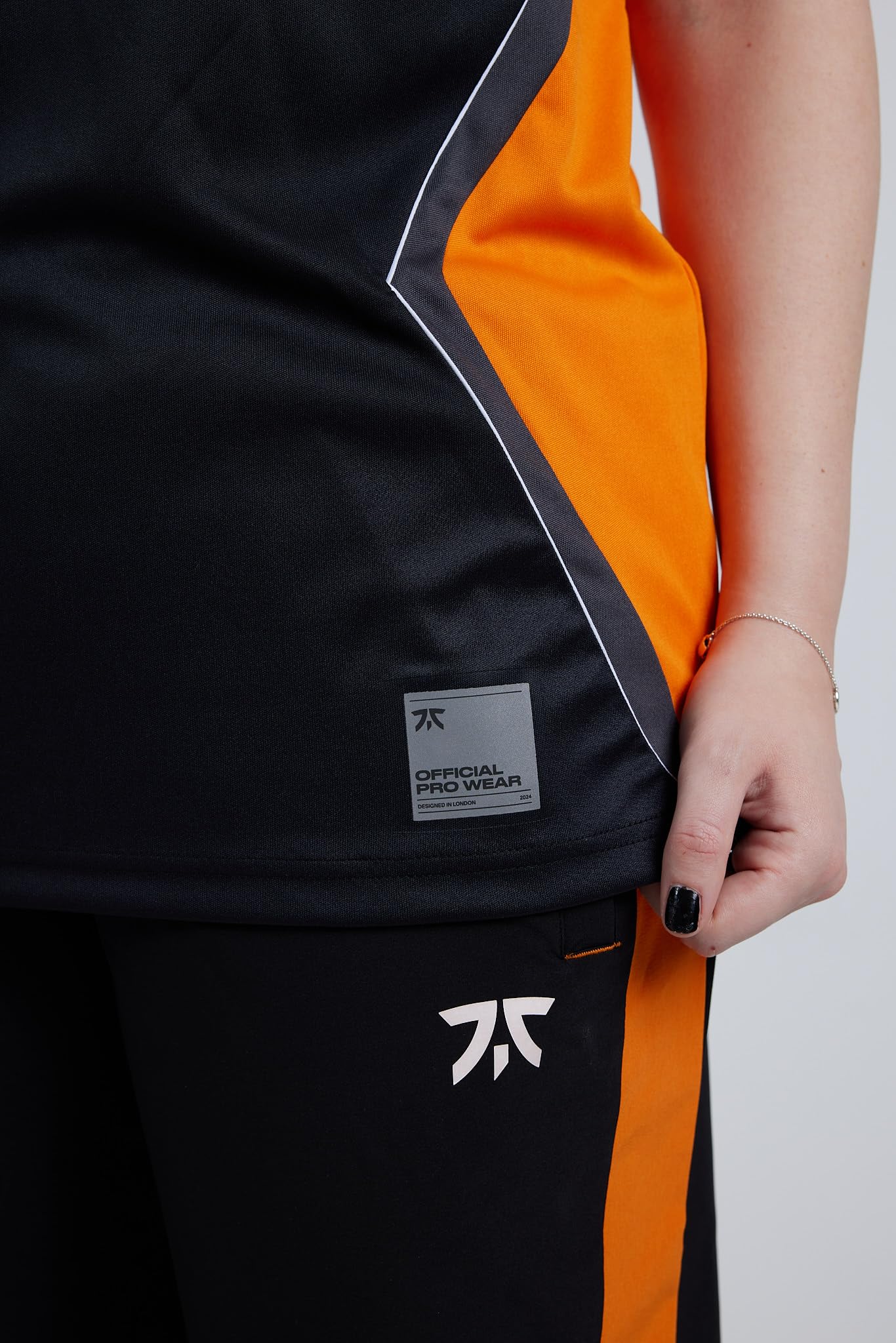 Amazon.co.jp: Fnatic Gear 2024 Pro Jersey FNATIC 2024 Pro Kit