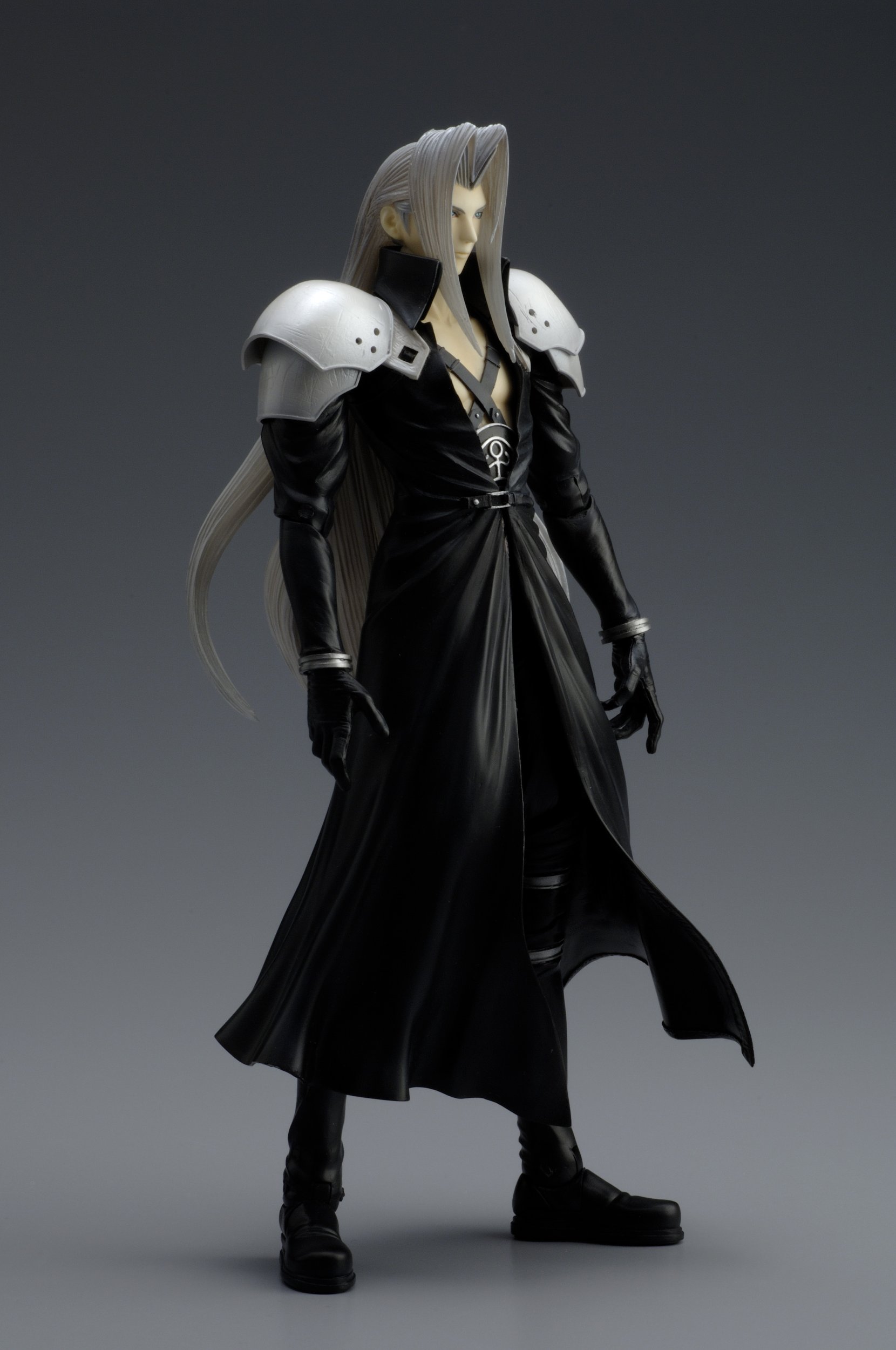 Amazon.co.jp: FINAL FANTASY VII PLAY ARTS vol.2 セフィロス(PVC塗装