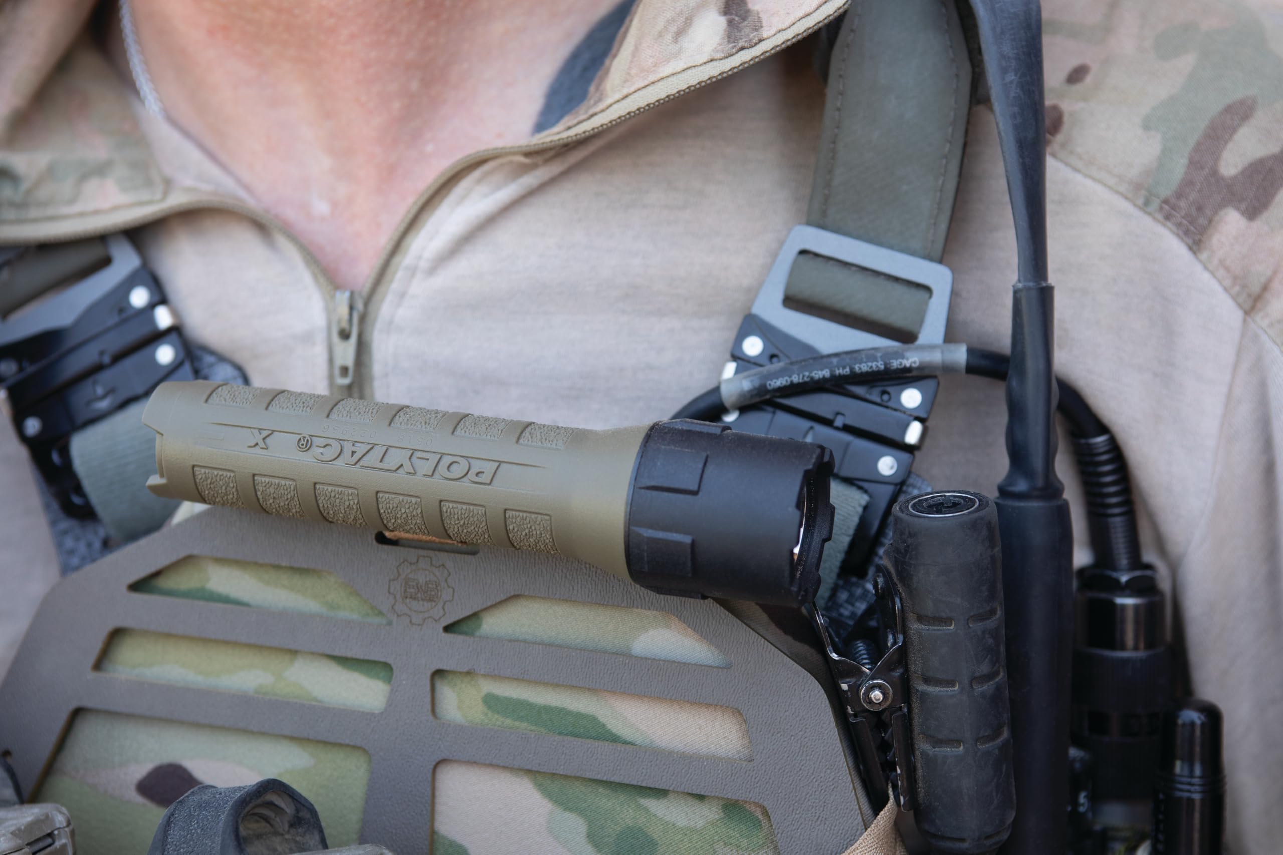 Amazon.co.jp: Streamlight PolyTac X Tactical Flashlight : スポーツ