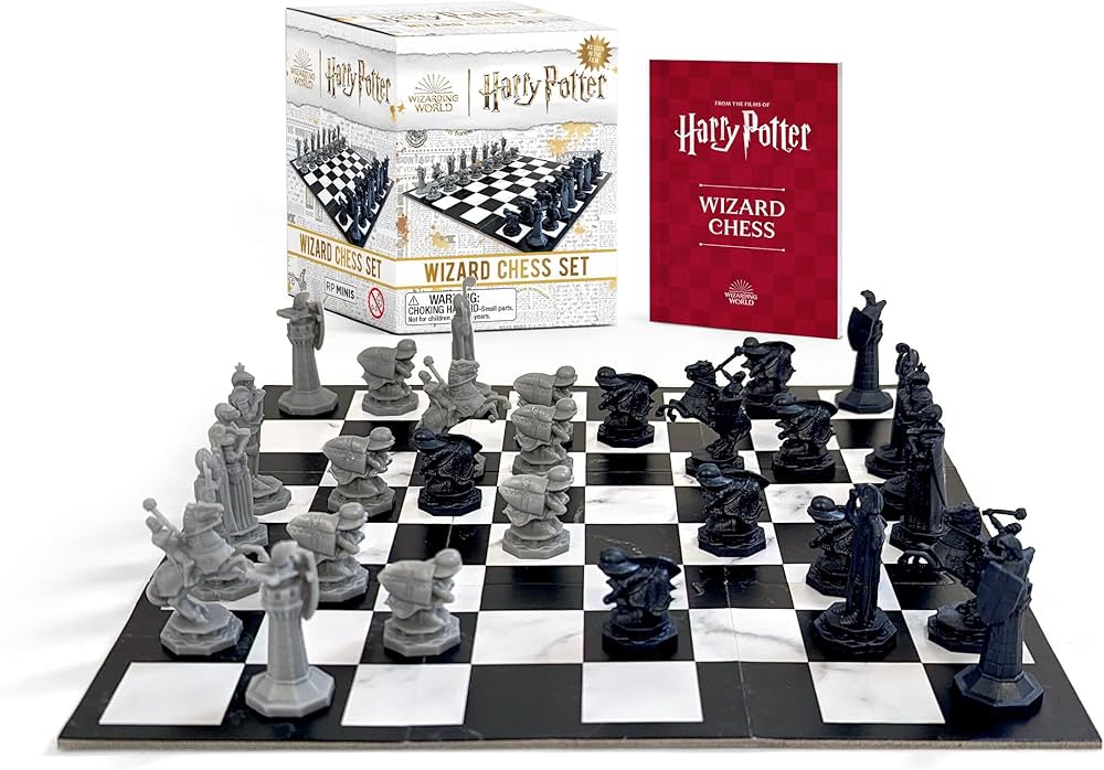 Amazon | Harry Potter Wizard Chess Set: Miniature Collectible Set