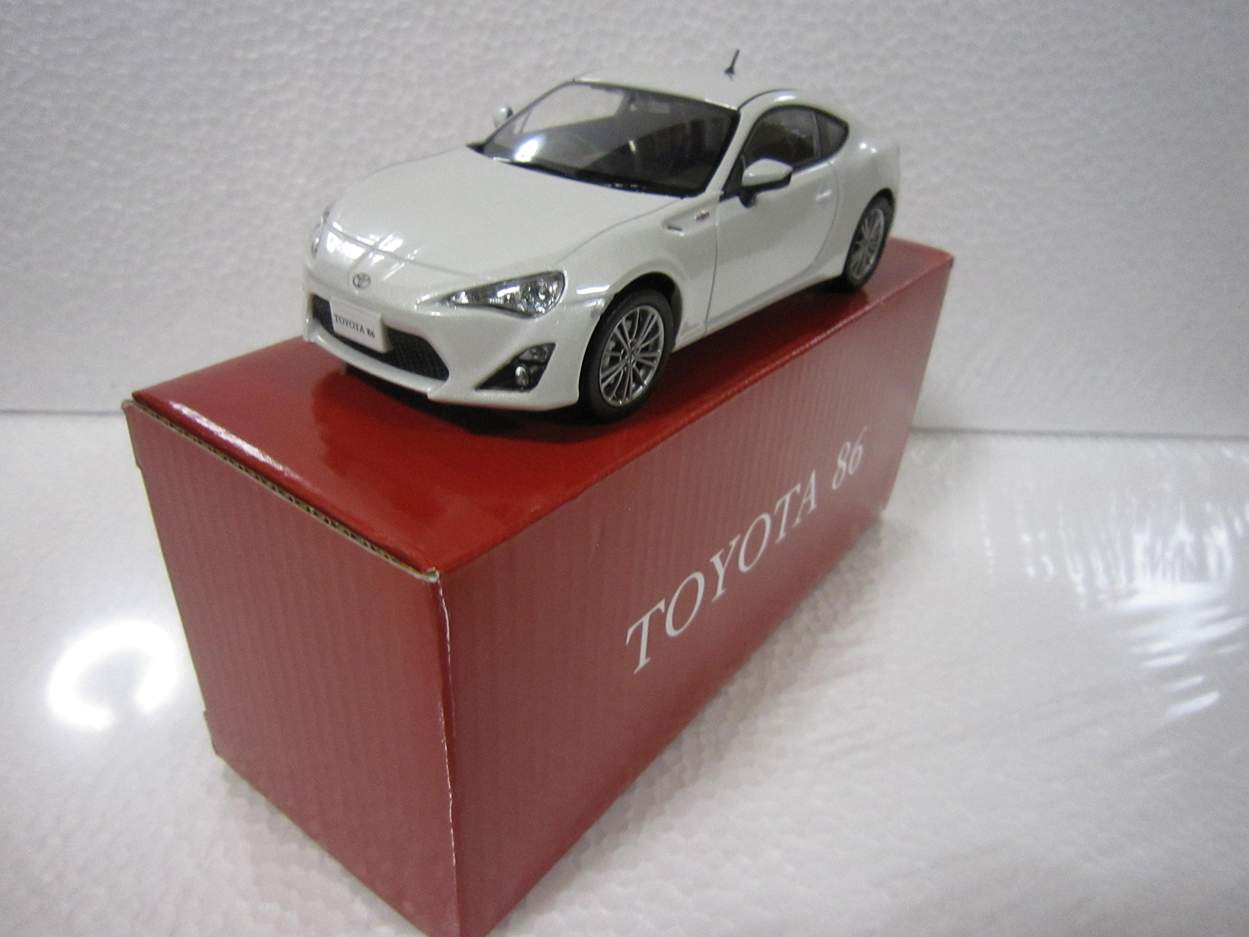 Amazon | トヨタ 1/30 86 ハチロク オフィシャルミニカー カラー