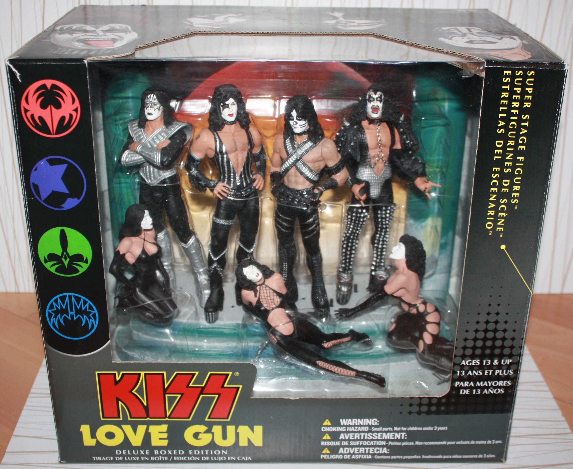 Amazon.com: McFarlane Rock 'n Roll Series: KISS 