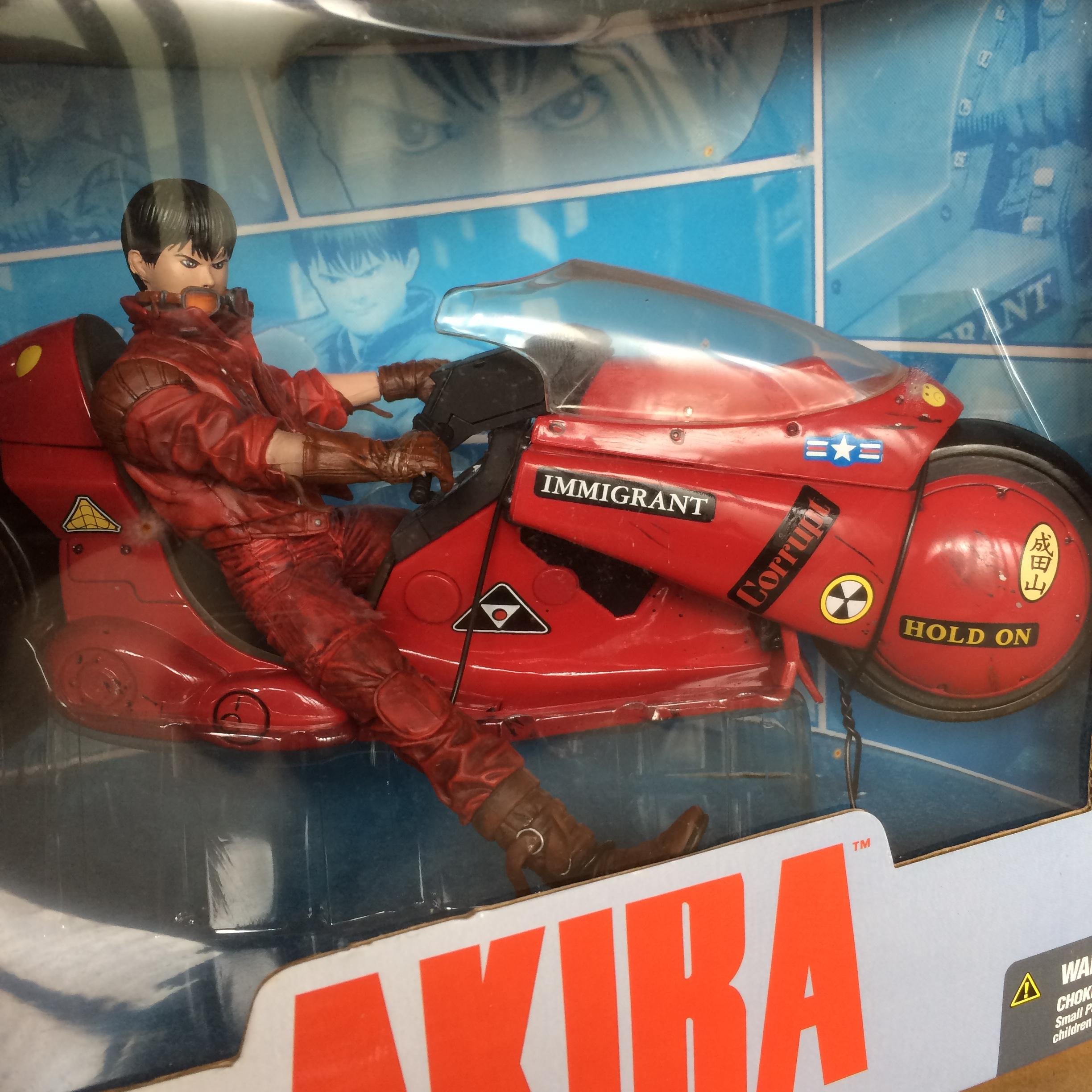 Amazon.com: McFarlane AKIRA KANEDA ON MOTORCYCLE PVC Painted