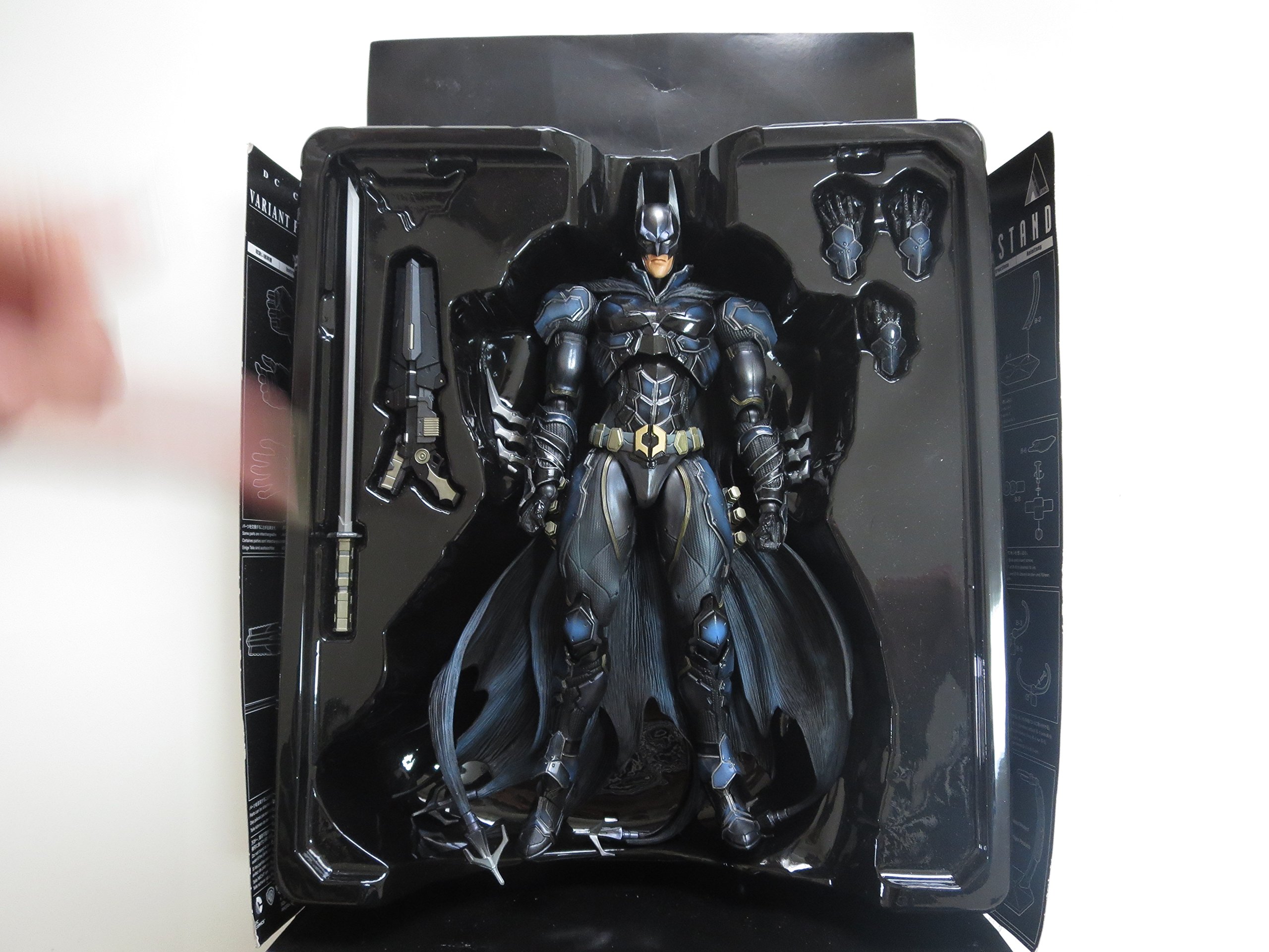 Amazon.co.jp: DC Comics VARIANT PLAY ARTS改 バットマン™(PVC塗装