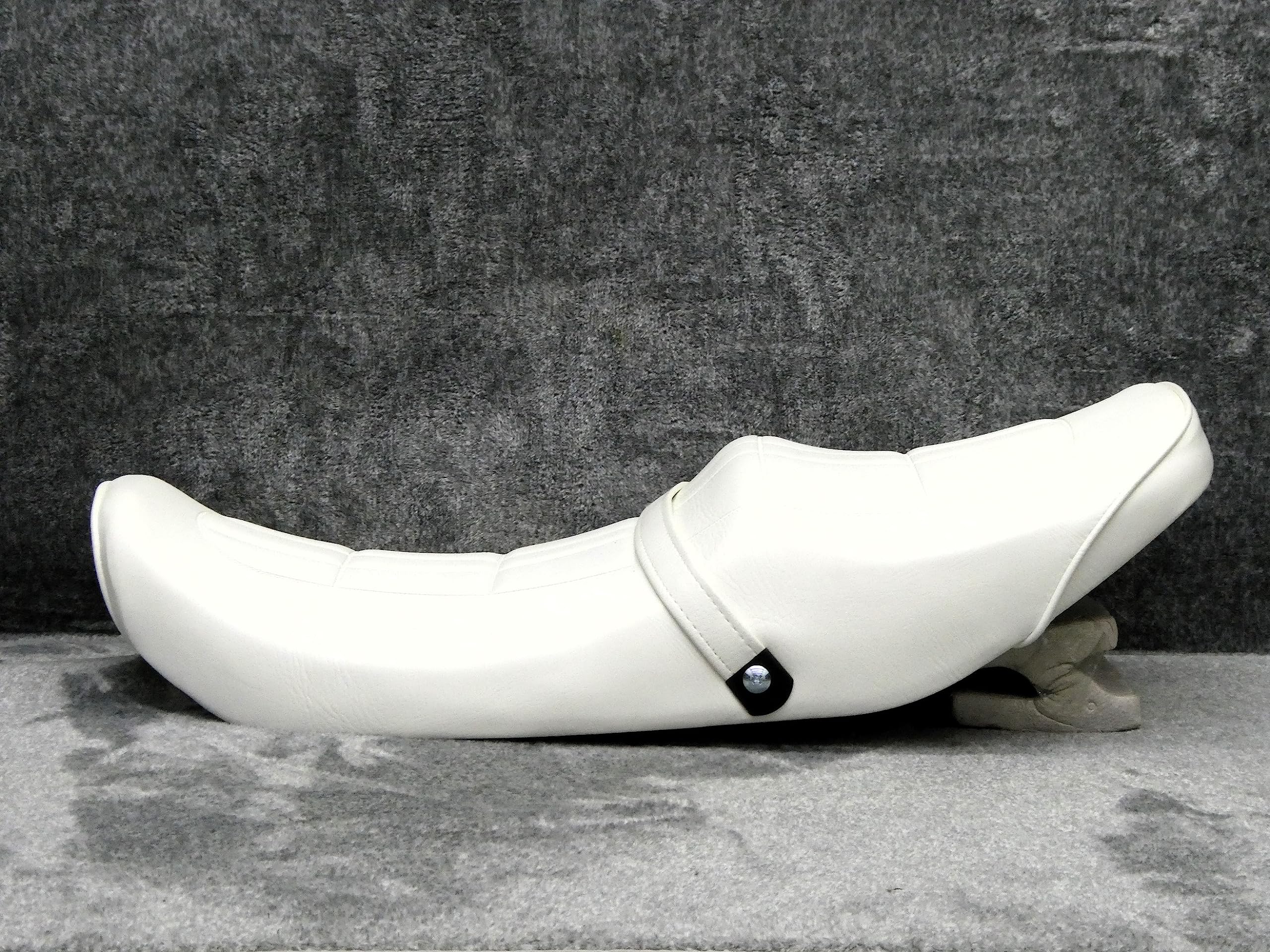 Amazon | ゼファー400前期 タックロール (Z白 シート)/初期