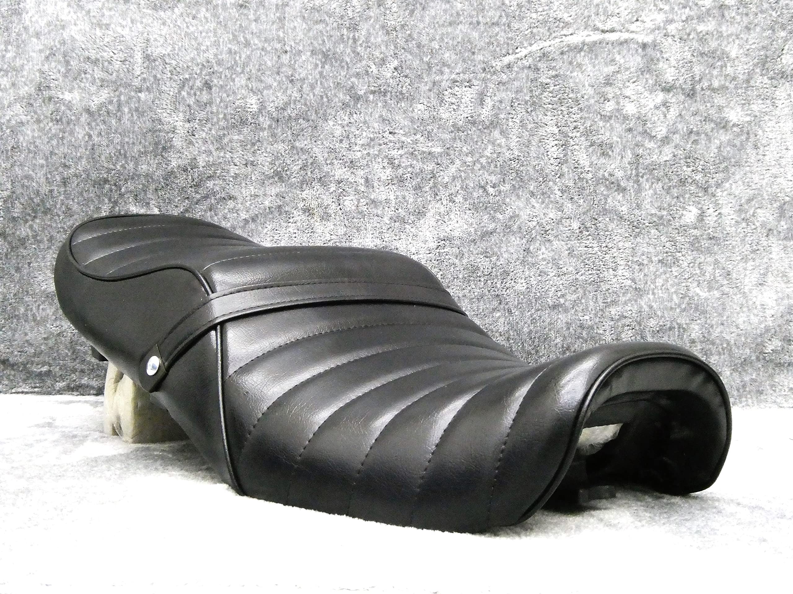 Amazon | バリオス2 ZR250B 用 タックロールシート 黒皮/ブラック