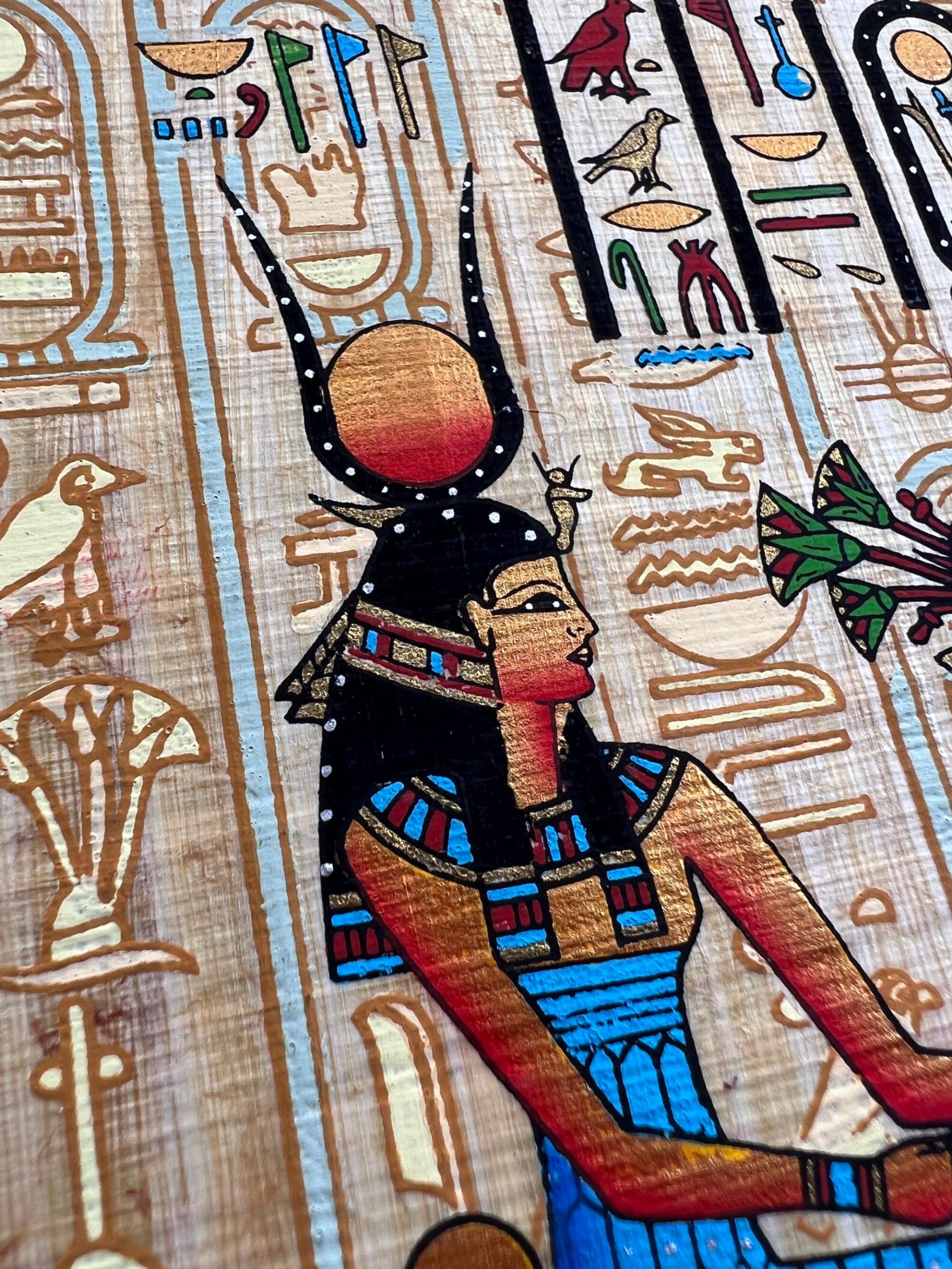 Amazon.co.jp: エジプト ラムセス2世は王座に座った女神ハトホルに花を