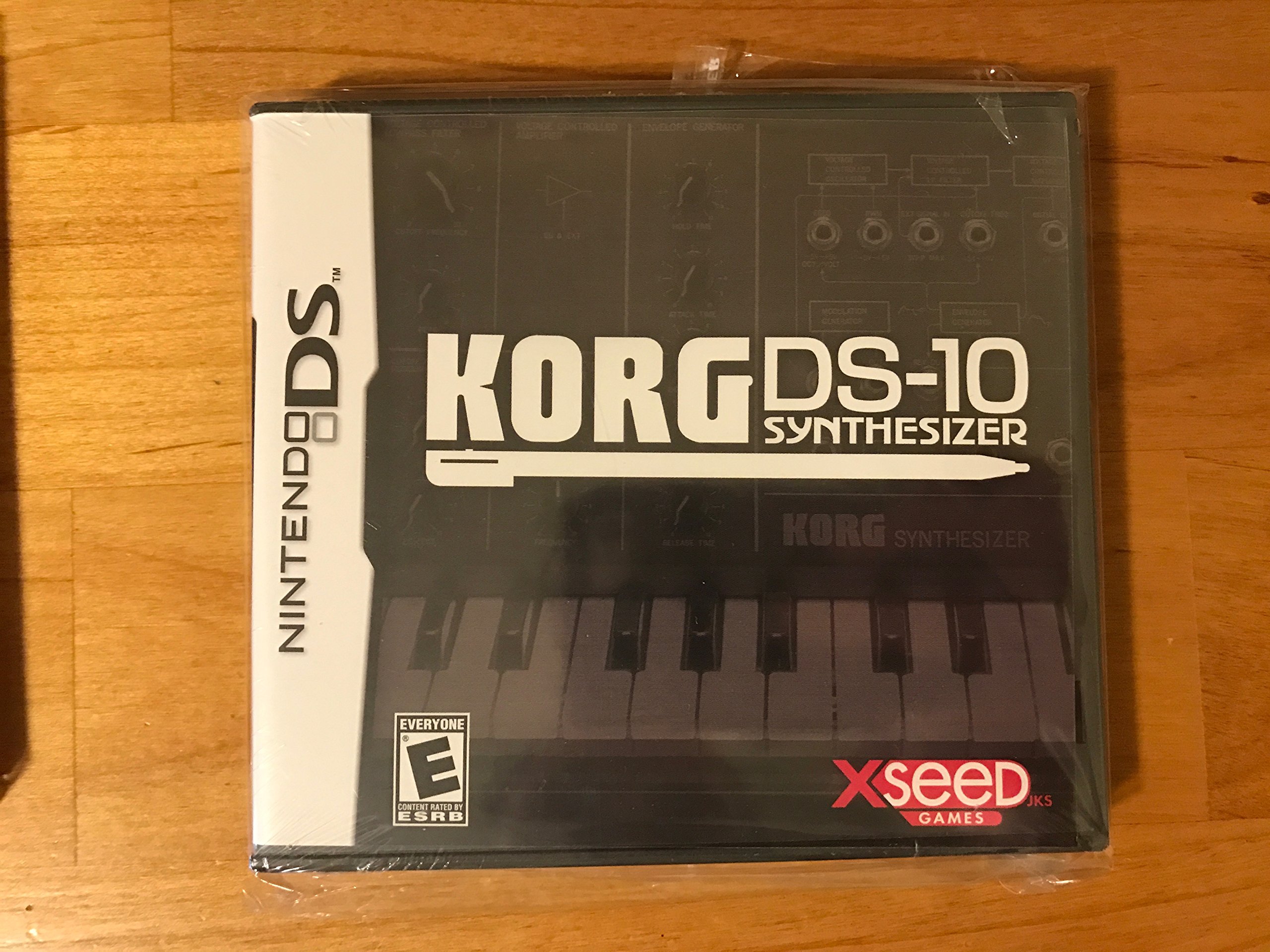 Amazon | KORG DS-10 Synthesizer (輸入版) | 周辺機器・アクセサリ
