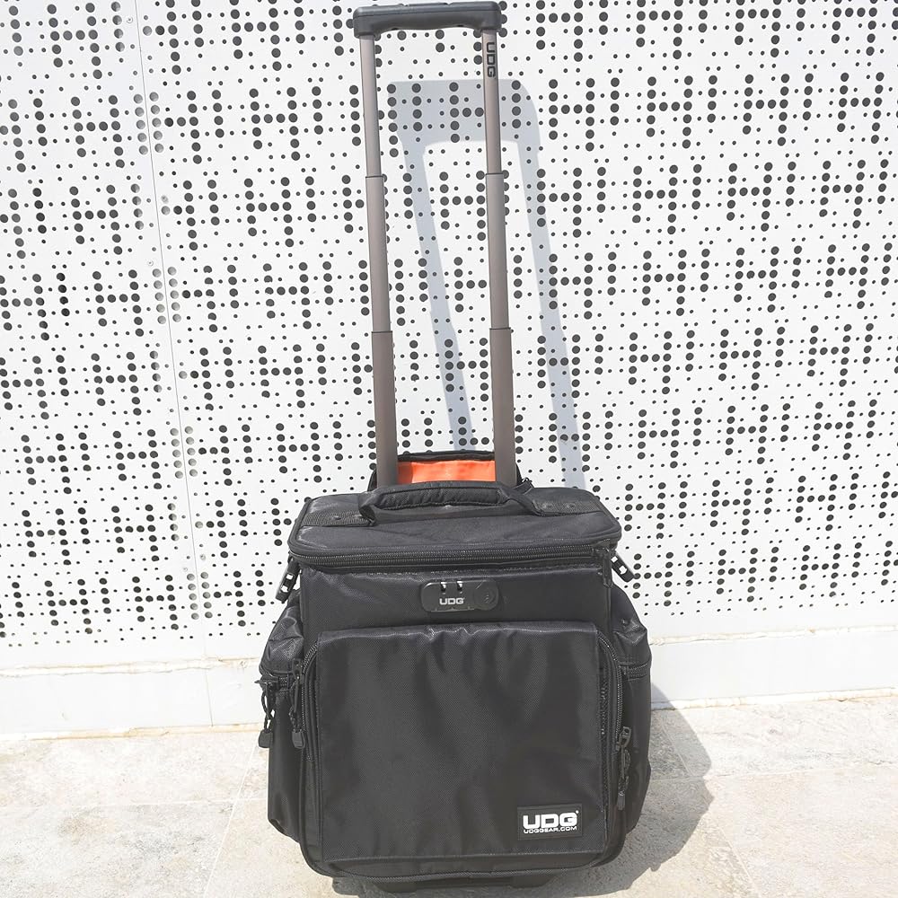 Amazon.co.jp: UDG Ultimate SlingBag Trolley DeLuxe Black, Orange