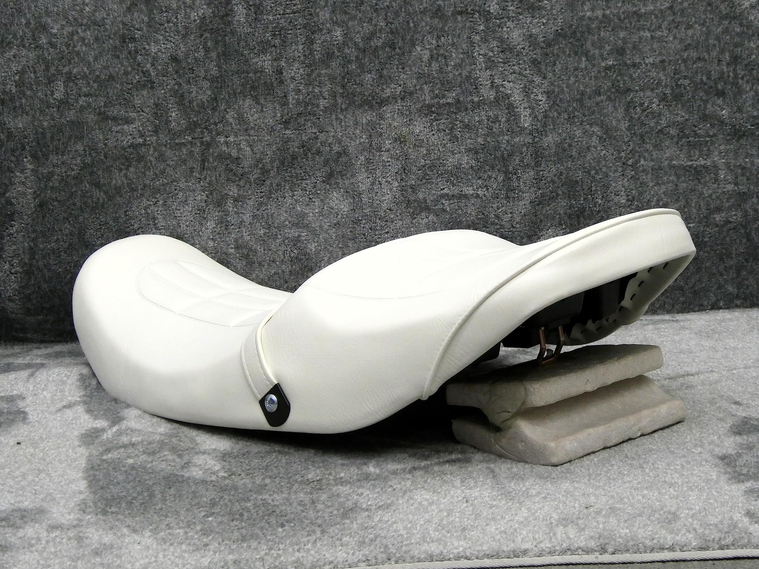 Amazon | ゼファー400前期 タックロール (Z白 シート)/初期