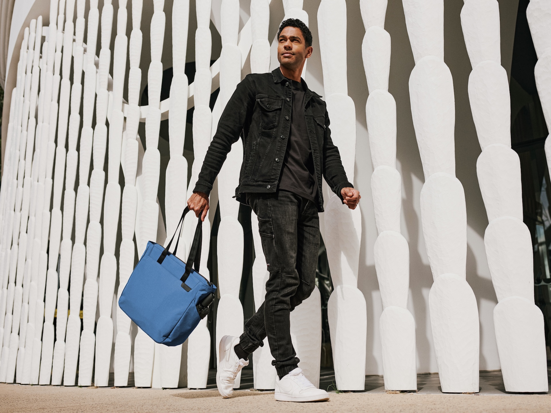 Amazon.com: ALPAKA Metro Tote 14L Water-Resistant Zipper Tote Bag