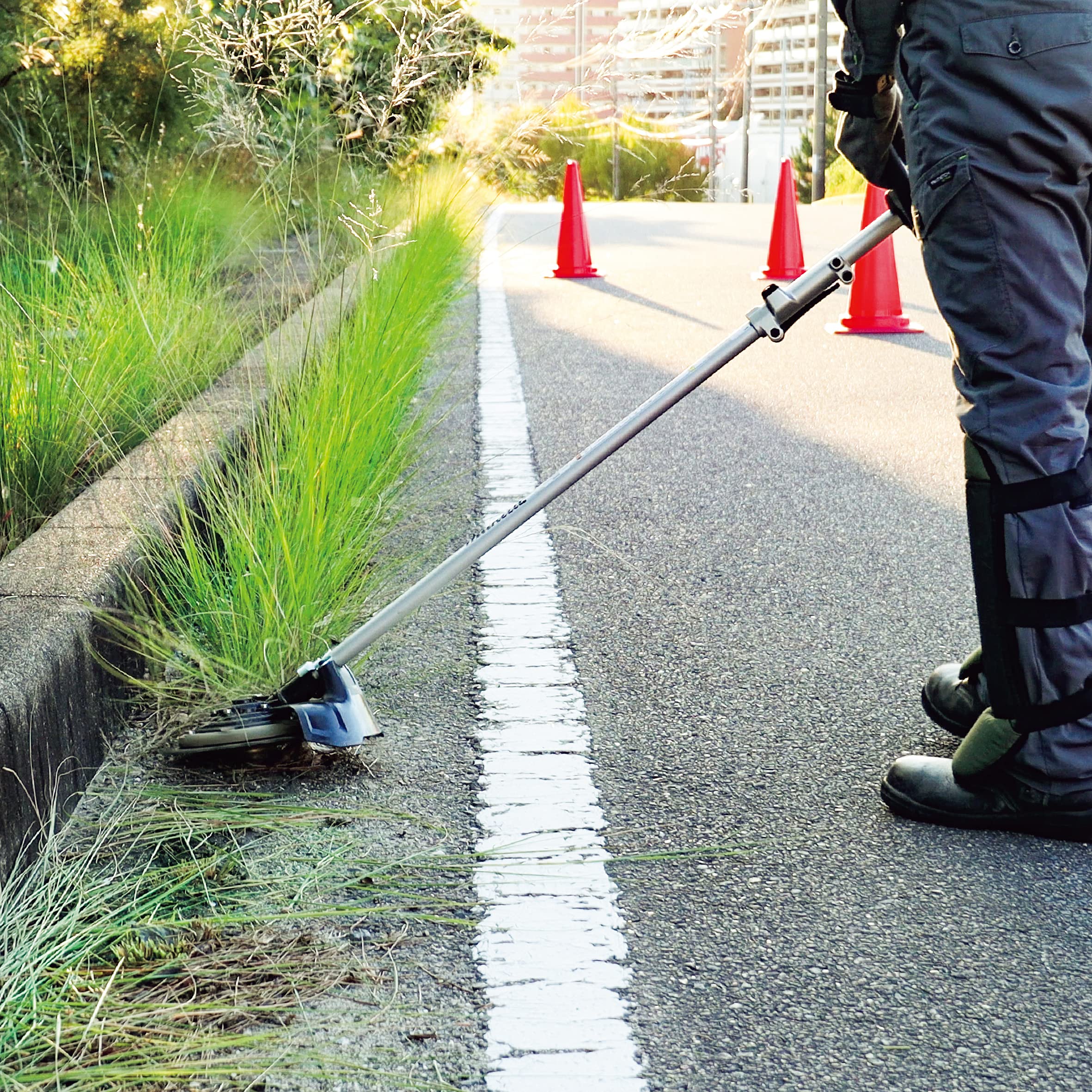 Amazon | マキタ(Makita) タフロータリーハサミ刃アタッチメント A