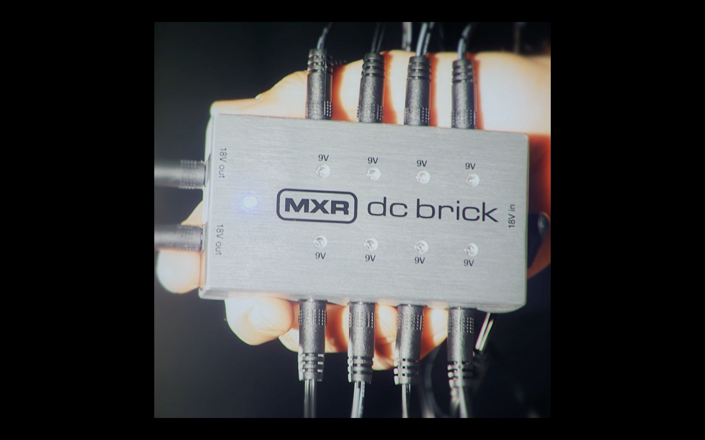 Amazon.com: MXR® DC Brick™ Power Supply : Musical Instruments