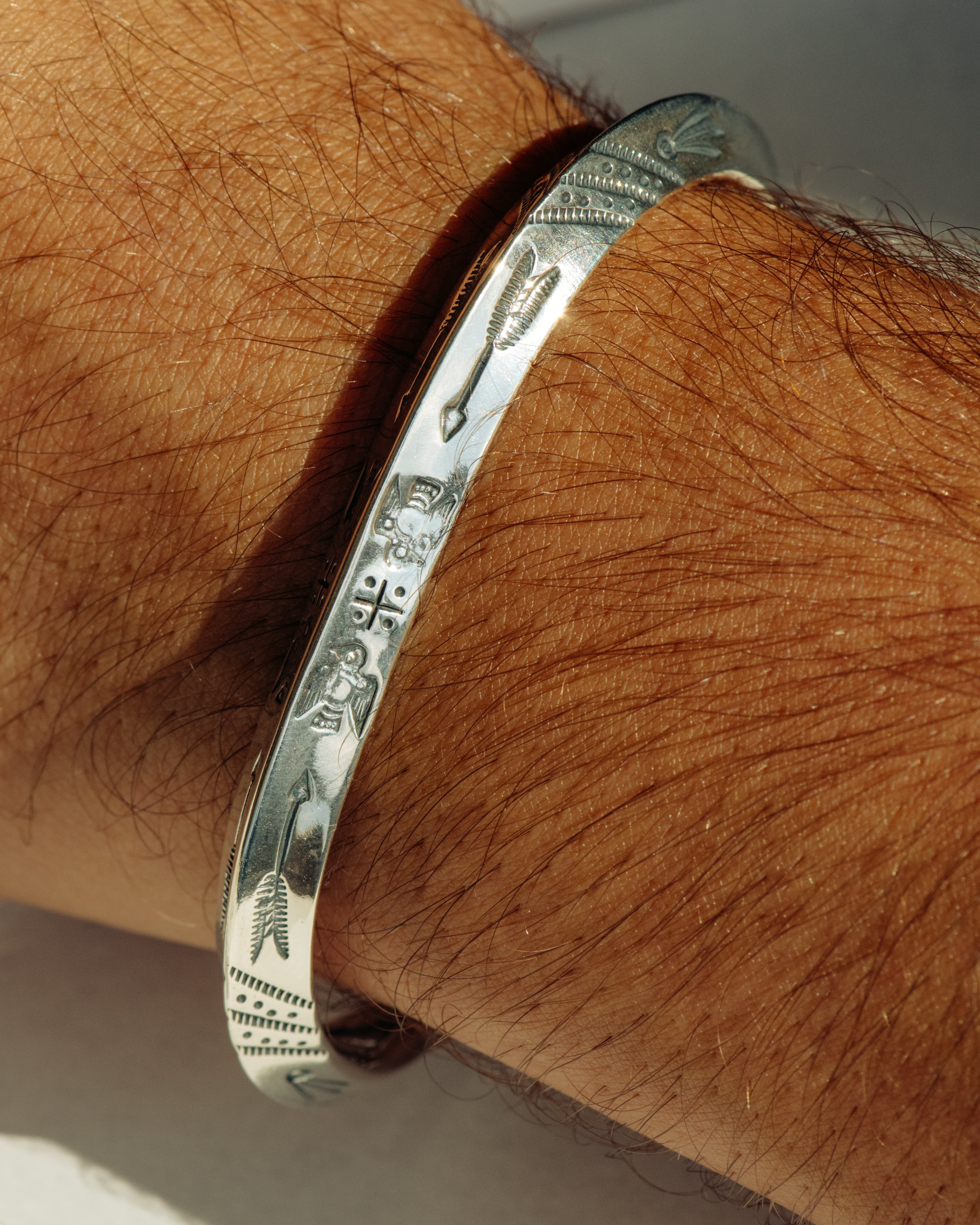 Larry Smith Thin Triangle Tapered End Silver Cuff Bracelet