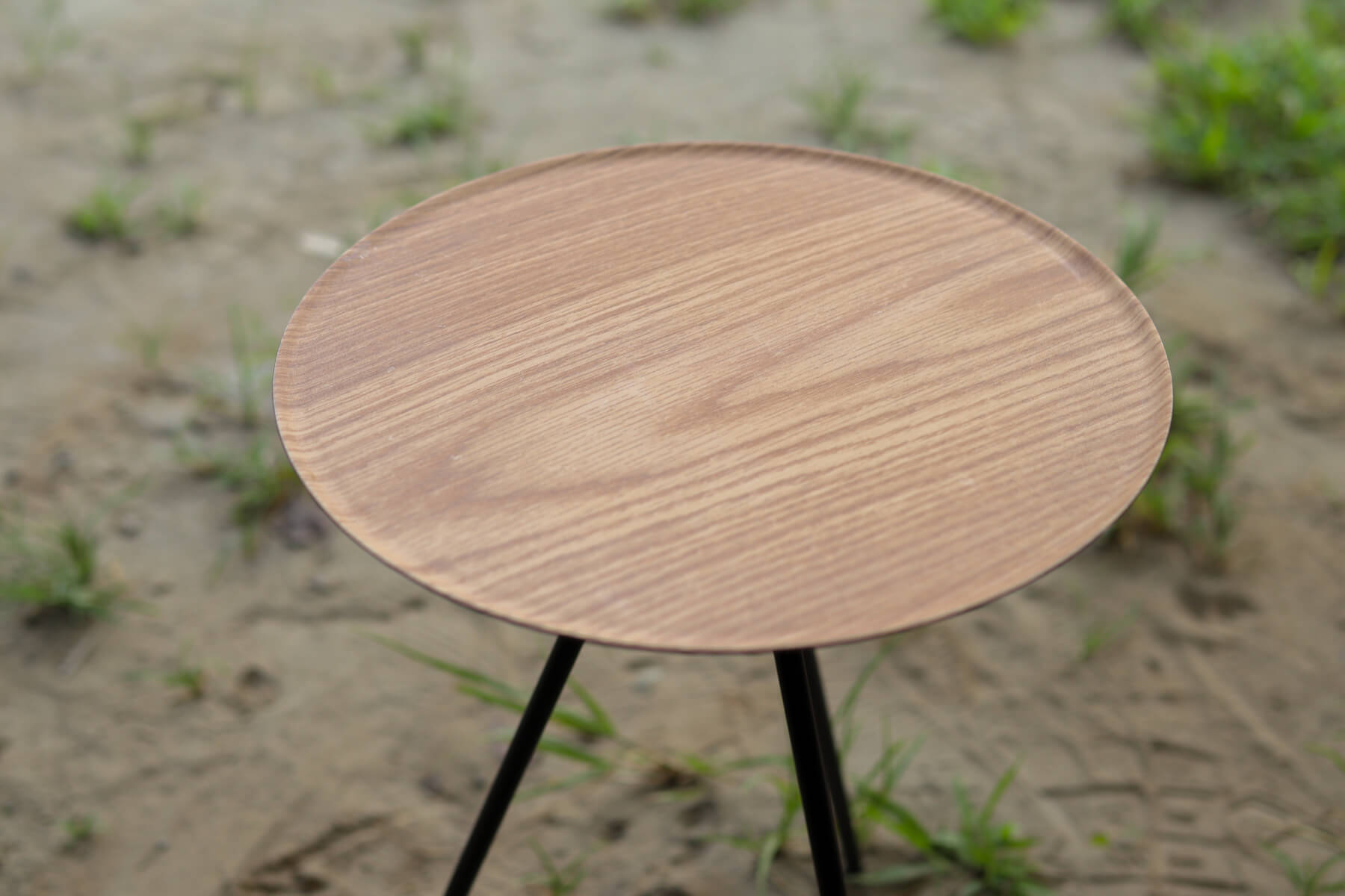 ヘリノックス テーブルオー / オーク レビュー。心和ます丸型サイド