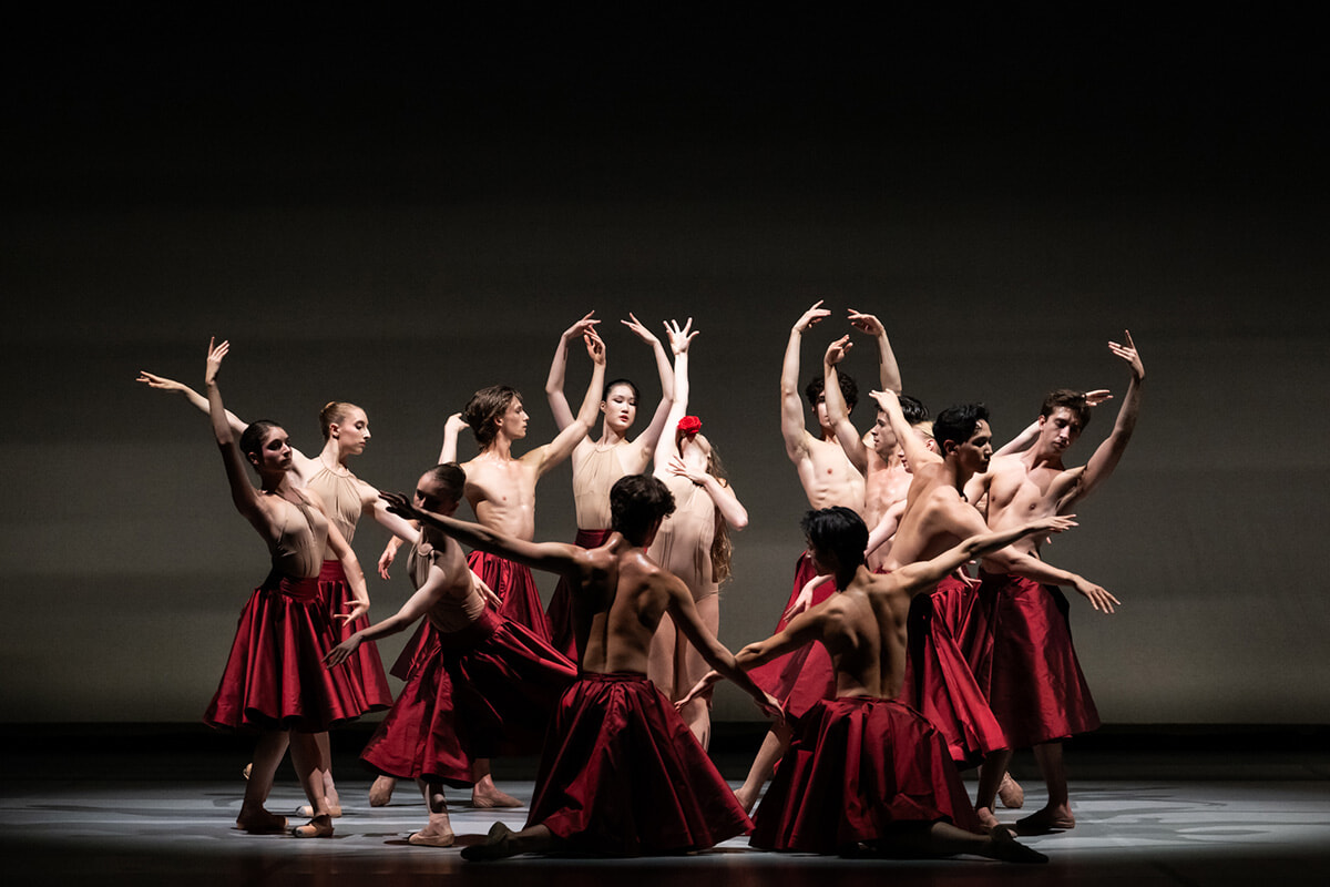 創設から1年。フランス国内、海外で踊るパリ・オペラ座ジュニア