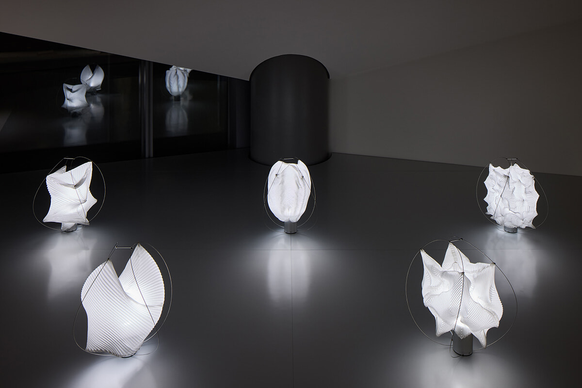 A-POC ABLE ISSEY MIYAKE】一枚の布から生まれる、新しい光のかたちと