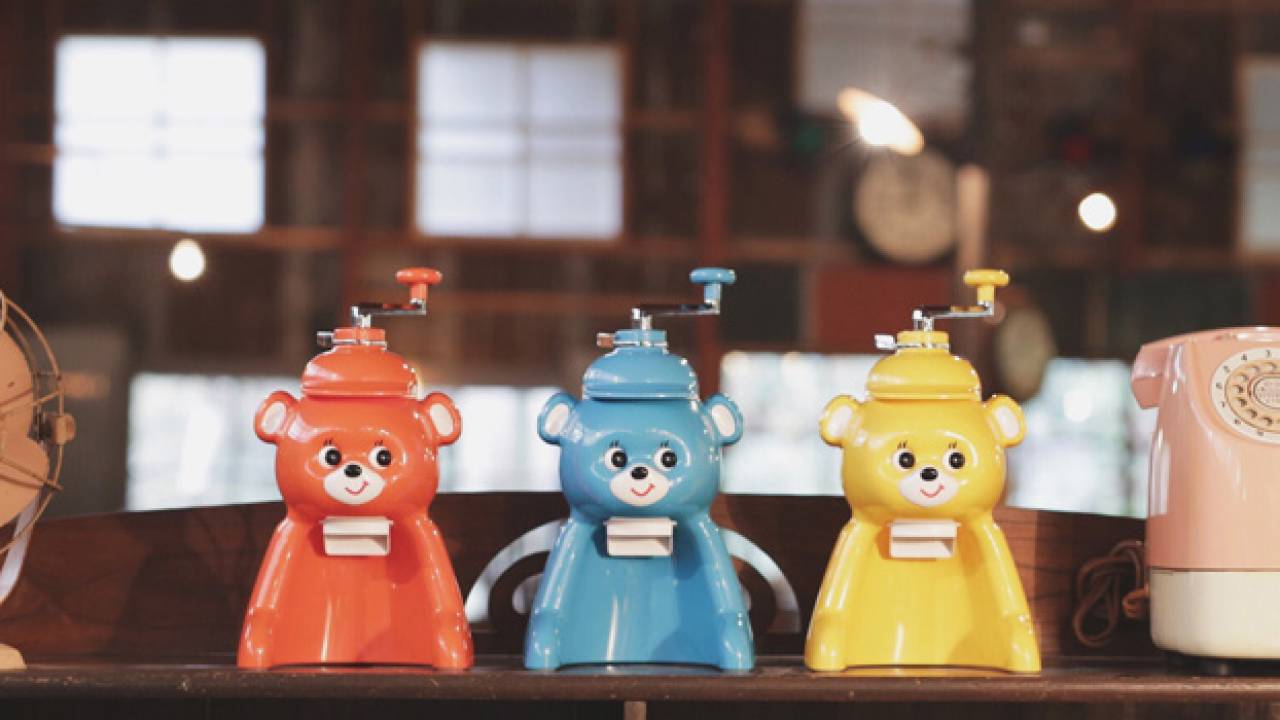 復刻されてる〜っ！レトロかわいい昭和な氷削り機「きょろちゃん