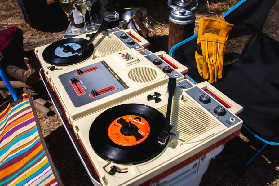 このレトロ感最高！昭和世代には懐かしすぎるポータブルミキサー