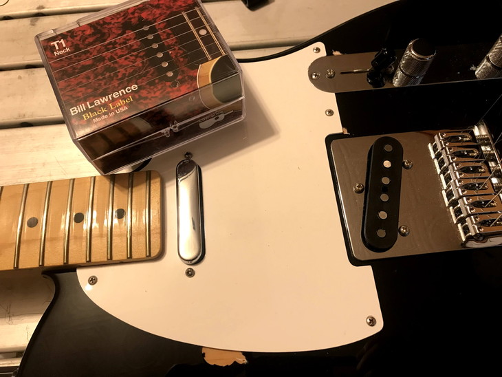 Fender テレキャスターのフロントピックアップを交換 （BILL LAWRENCE