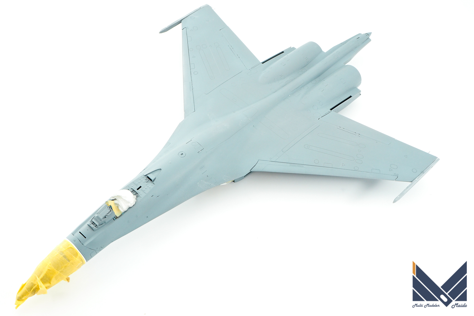 グレートウォールホビー 1/48 Su-27 フランカーB 製作3 基本塗装