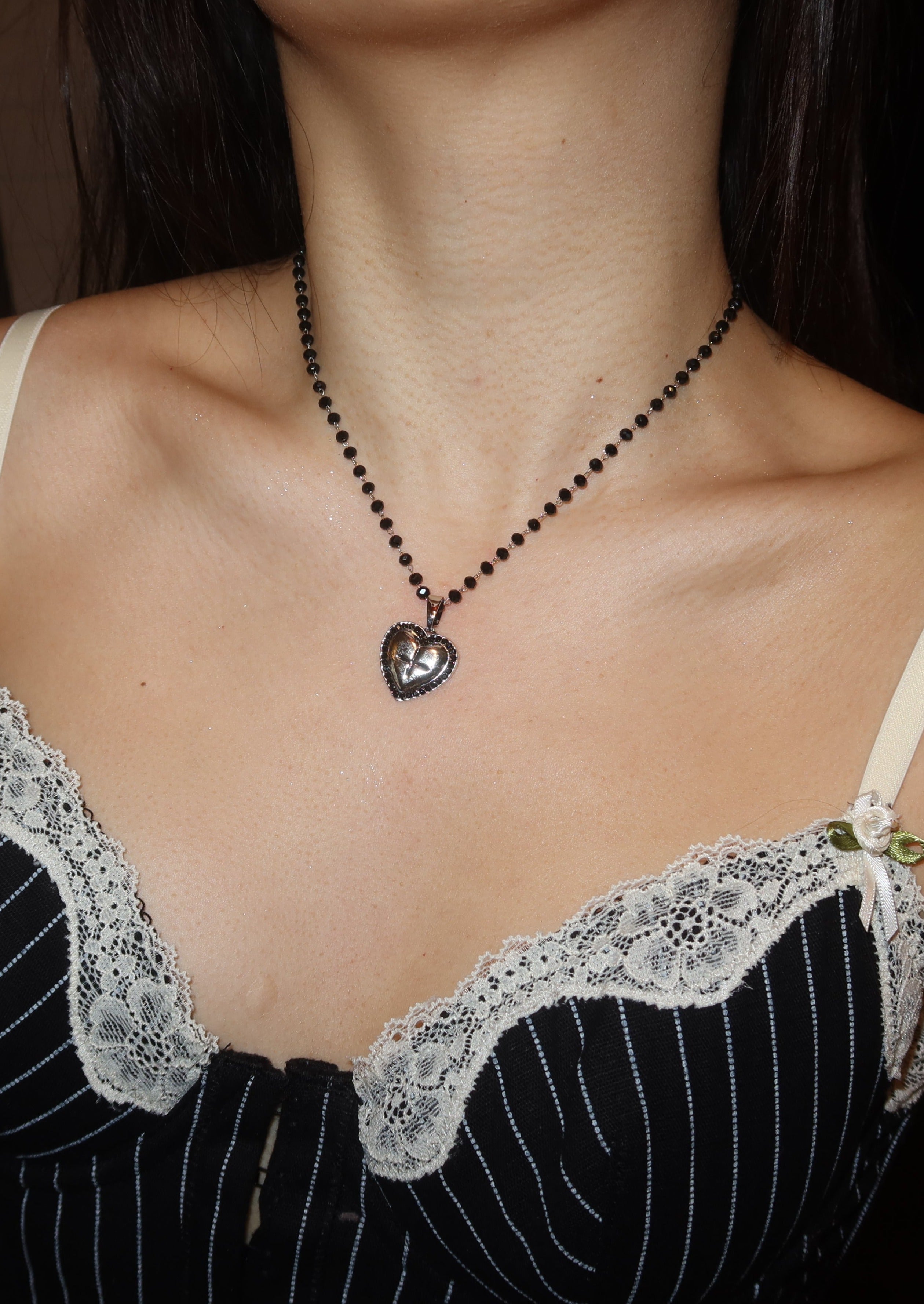 Aoi Y2k Black Silver Necklace – Vintage Jewelry for Women | FOUFOU