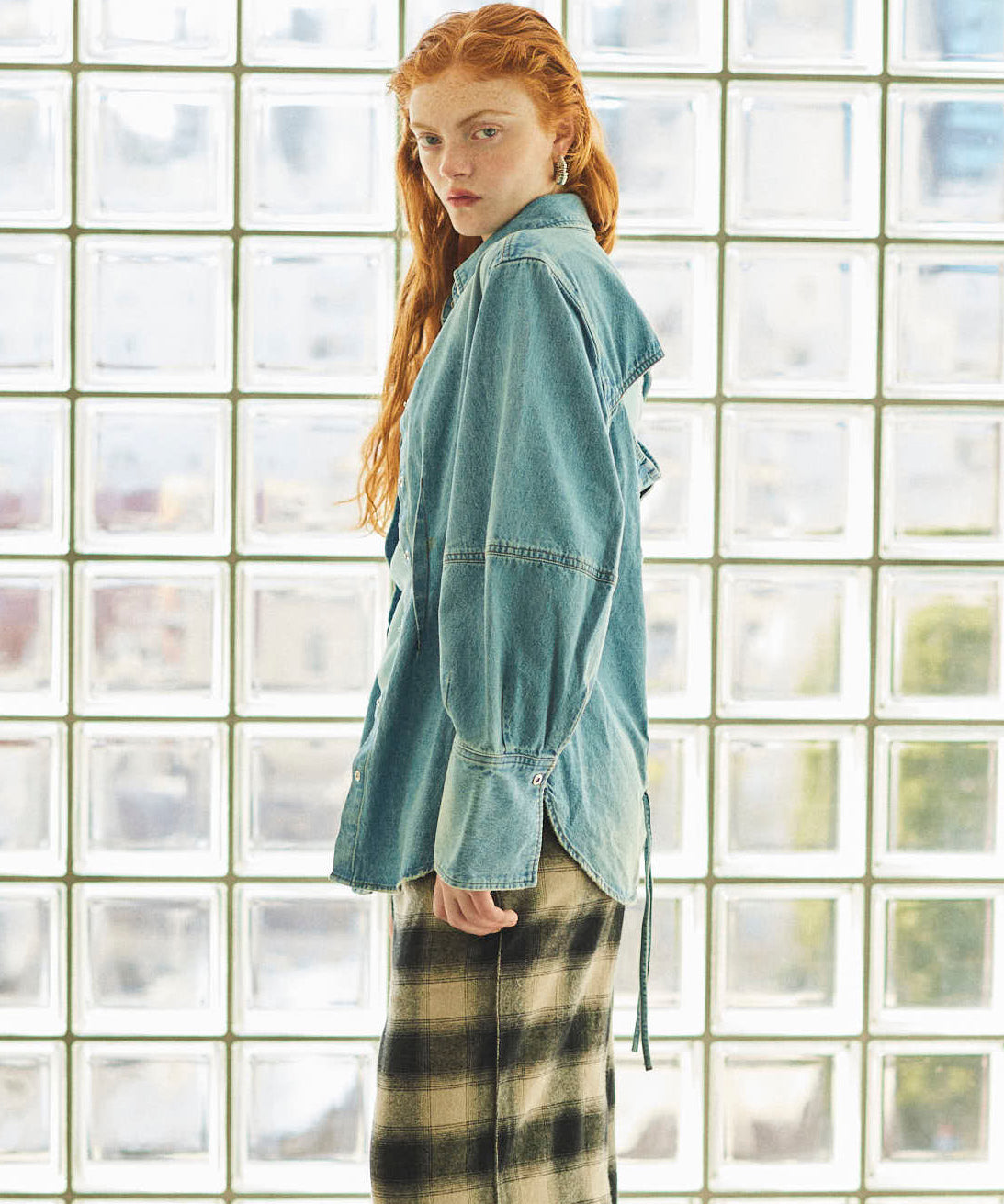 SALE】Waist Sharp Denim Shirt