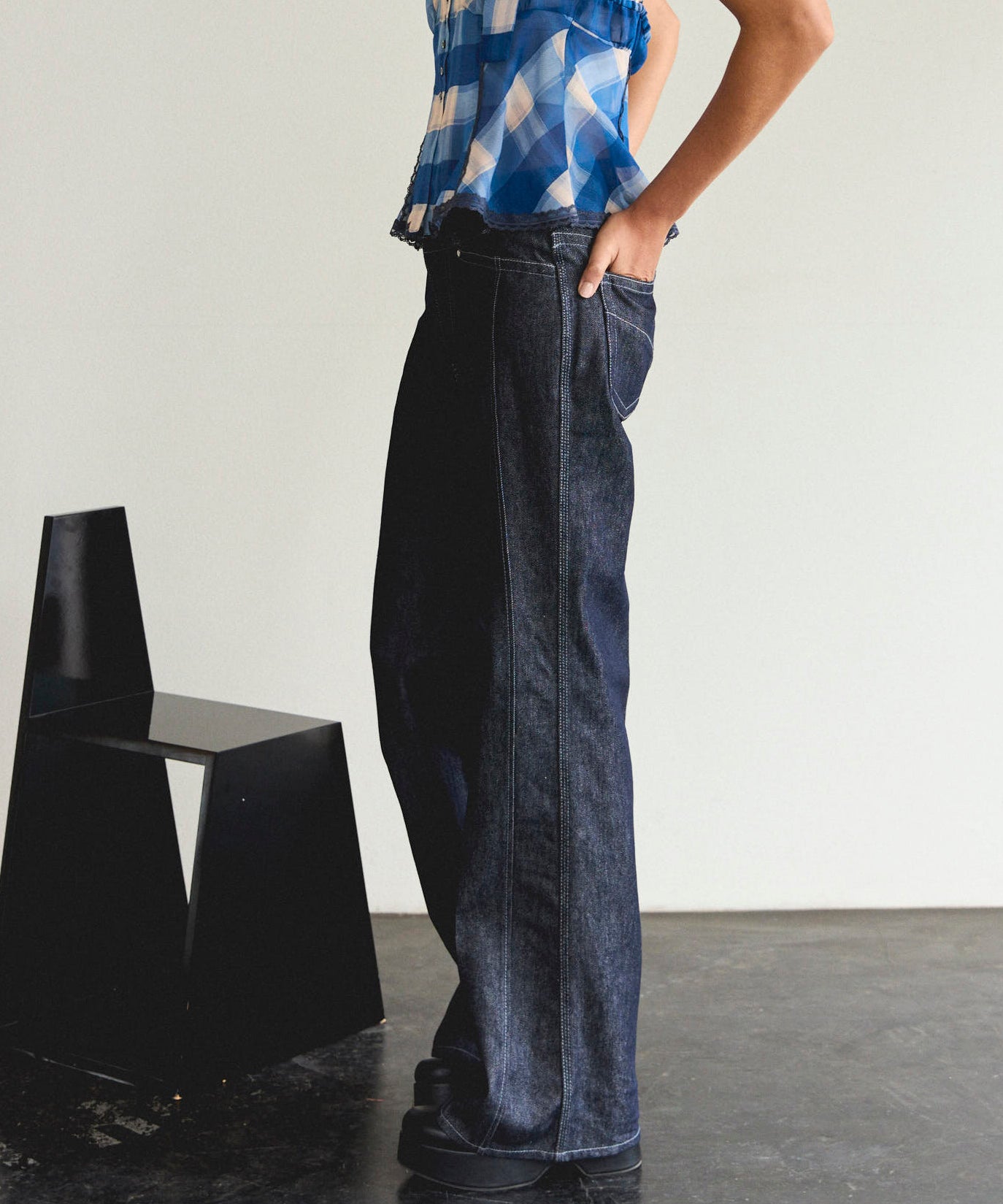 Low Waist Semi-Flare Denim Pants