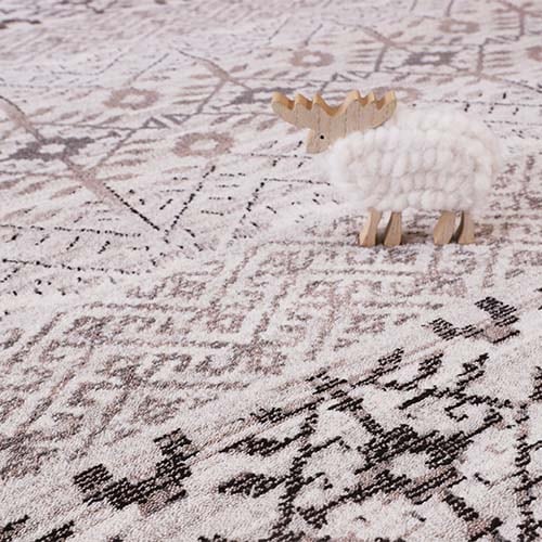 ウール モダン ウィルトン 幾何学的なモチーフが特徴 モンゴル無染色