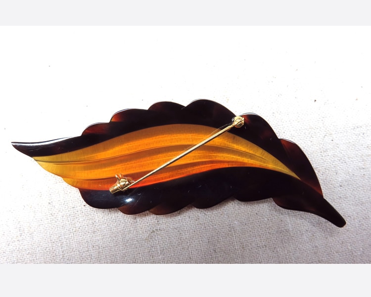 本べっ甲 ＜ブローチ＞ (長崎のべっ甲細工) ｜本べっ甲細工商品｜PRIMA