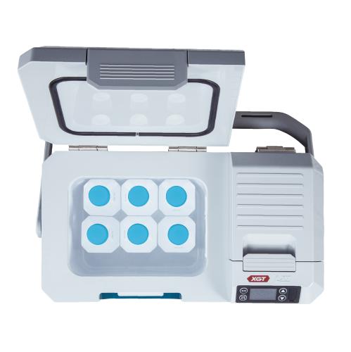 マキタ CW003GZO 充電式冷温庫(オリーブ) 40Vmax・18V対応(本体のみ