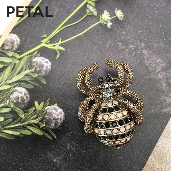 PETAL MARKET | アクセサリー | NEWタランチュラブローチ【PETAL