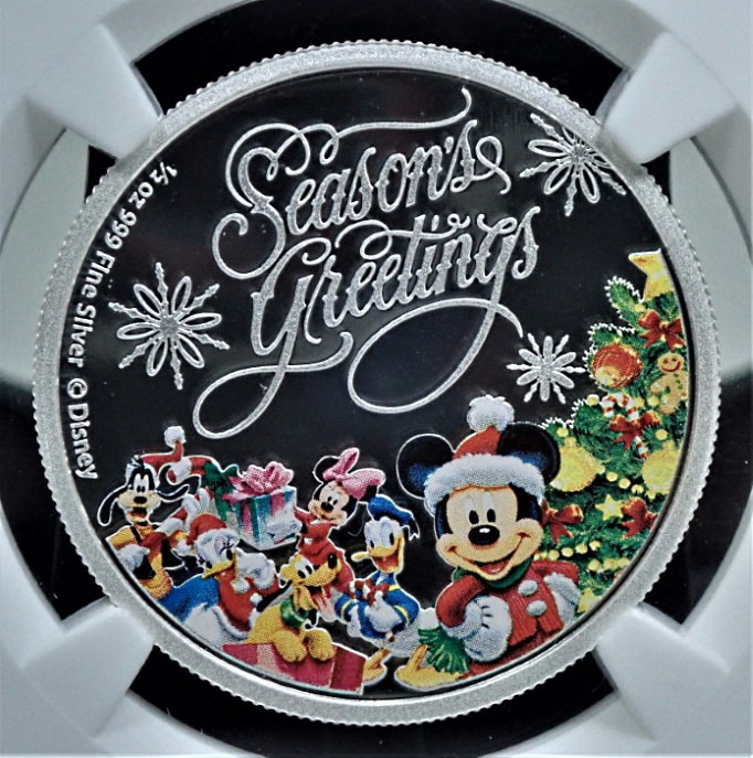 ニウエ発行／ ディズニー2ドル、1ドルのカラー銀貨 ／4枚セット