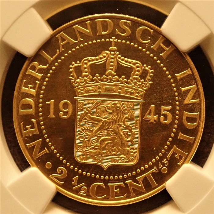 オランダ領東インド会社、1945年2.5セント、金打ち貨（最高鑑定）KM