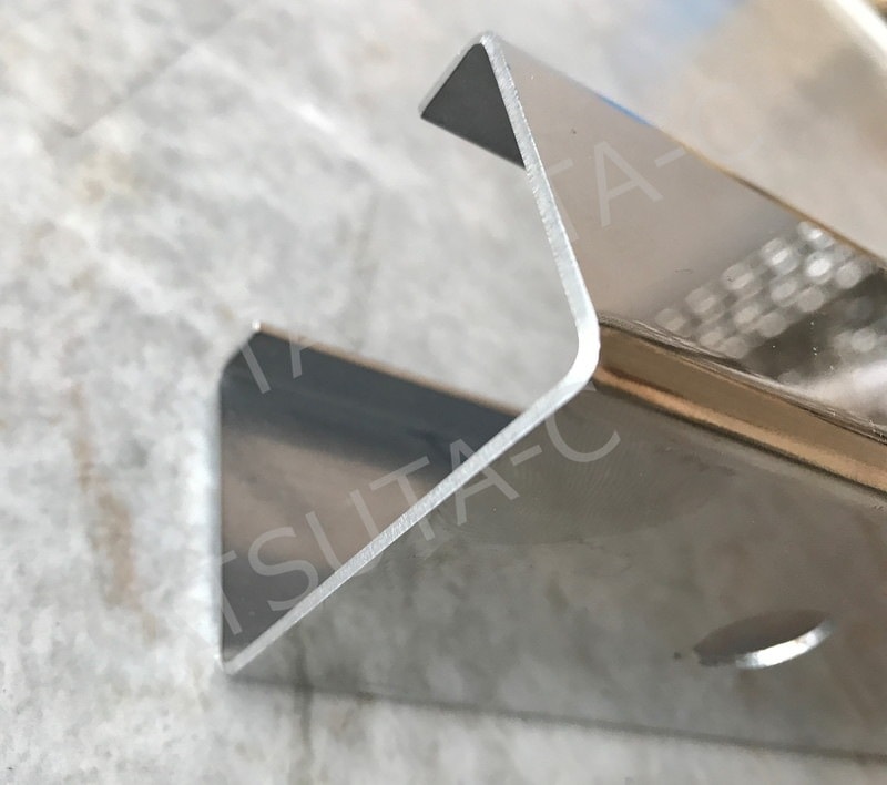 鏡面ステンレス サイドバンパー 1600mm ステー4本付き 左右セット