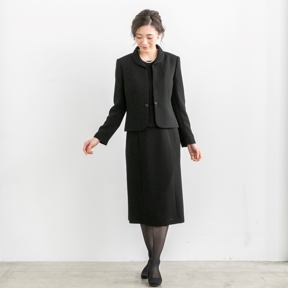 商品番号1003312]ショールカラージャケット×前開きワンピース |CARETTE